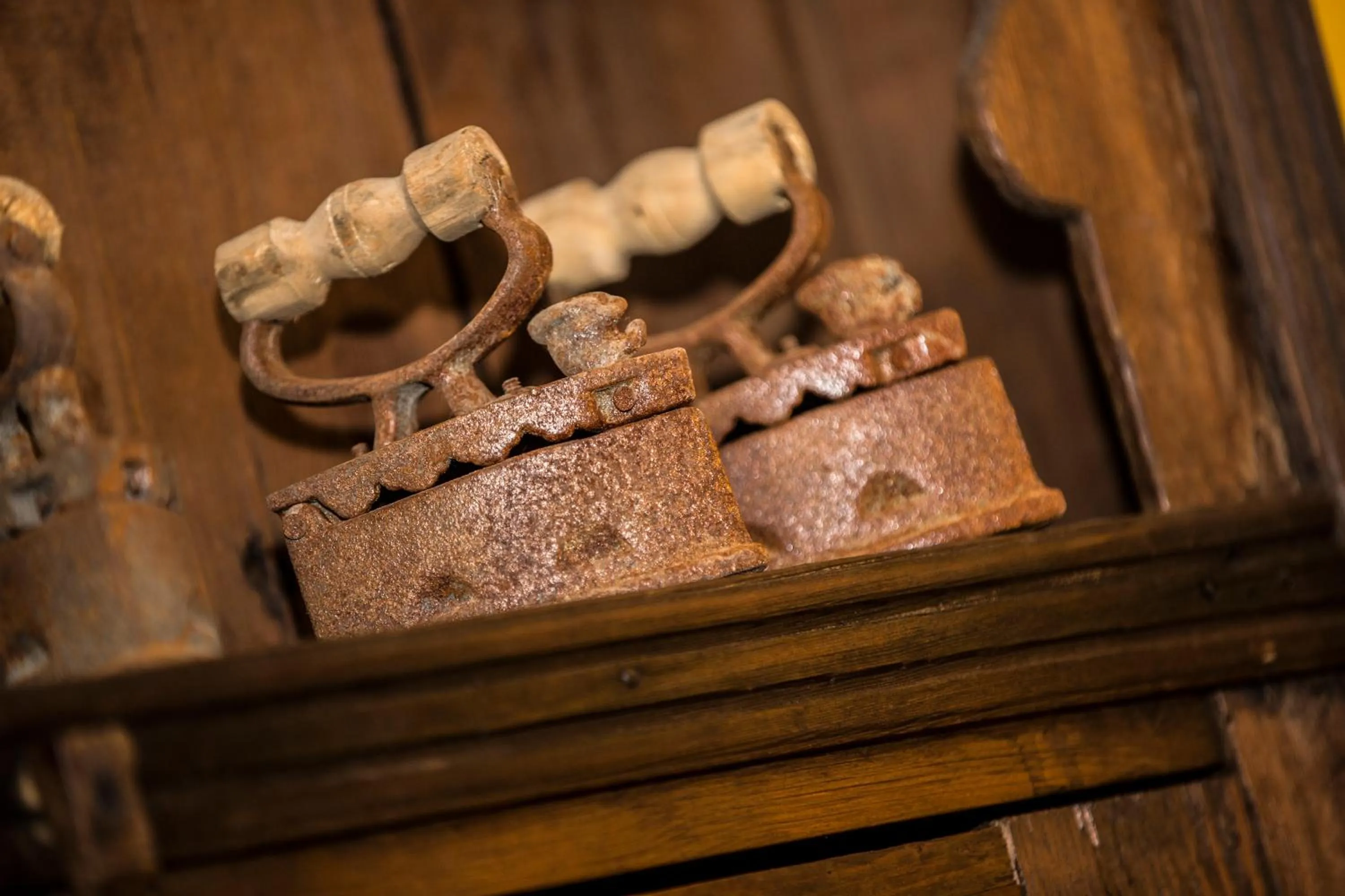 Decorative detail in Araf Hotel