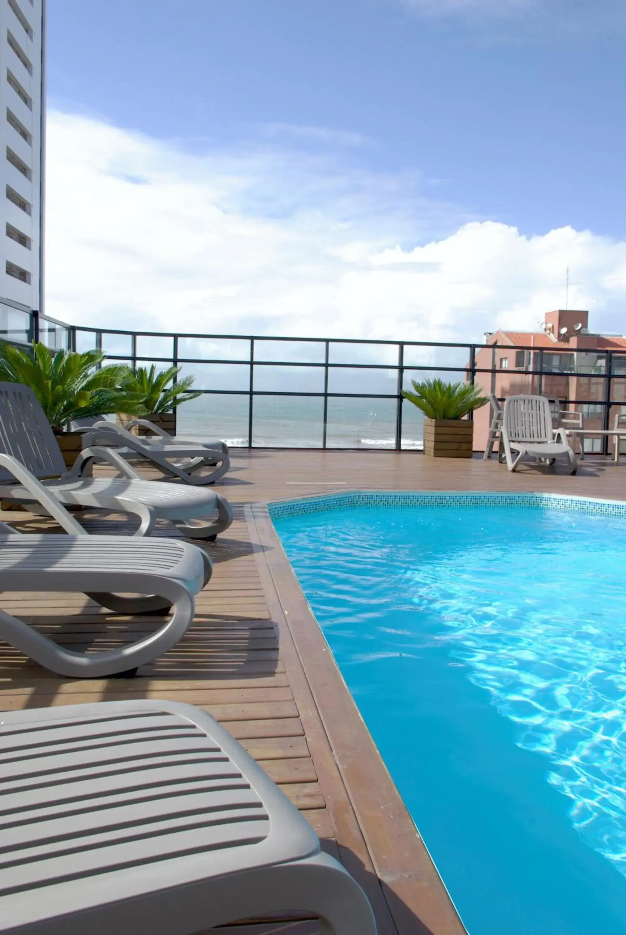 Swimming pool in Life Hotel Torres Swimming pool in Life Hotel Torres