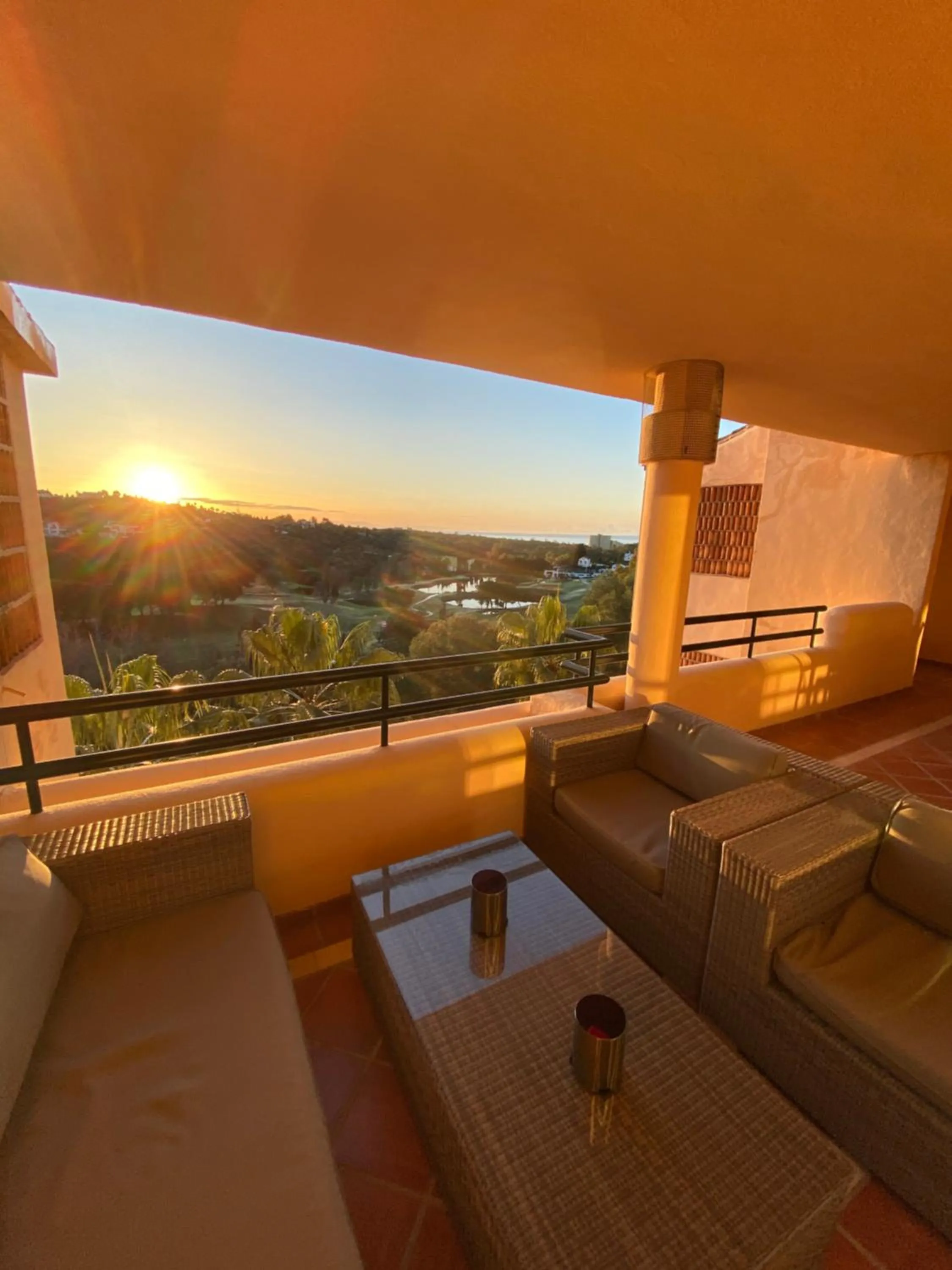 Penthouse with Sea and Golf Views 50m2 Terrace 2 Bedrooms 2 Bathrooms Elviria