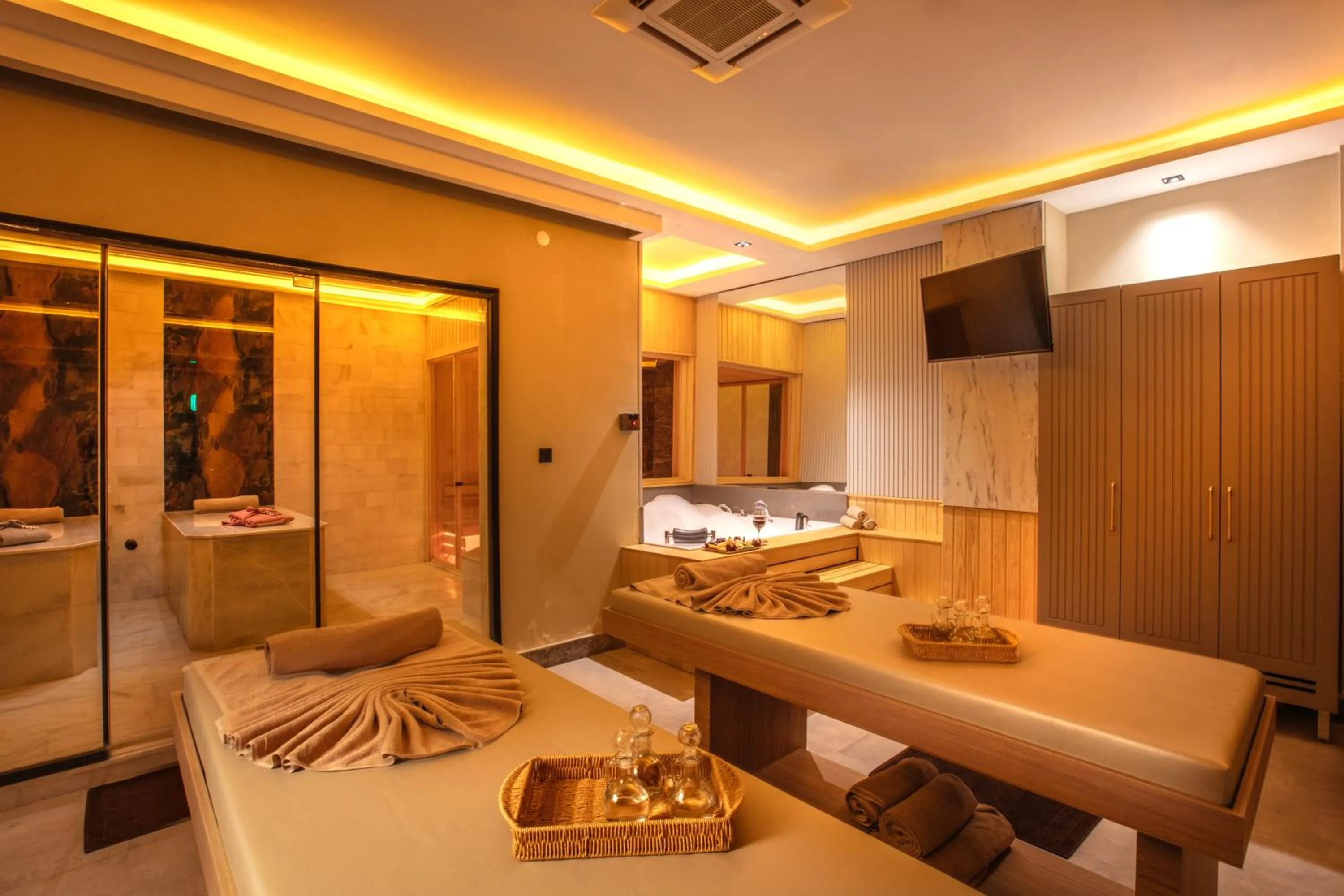 Massage in Ramada Hotel & Suites by Wyndham Kusadasi