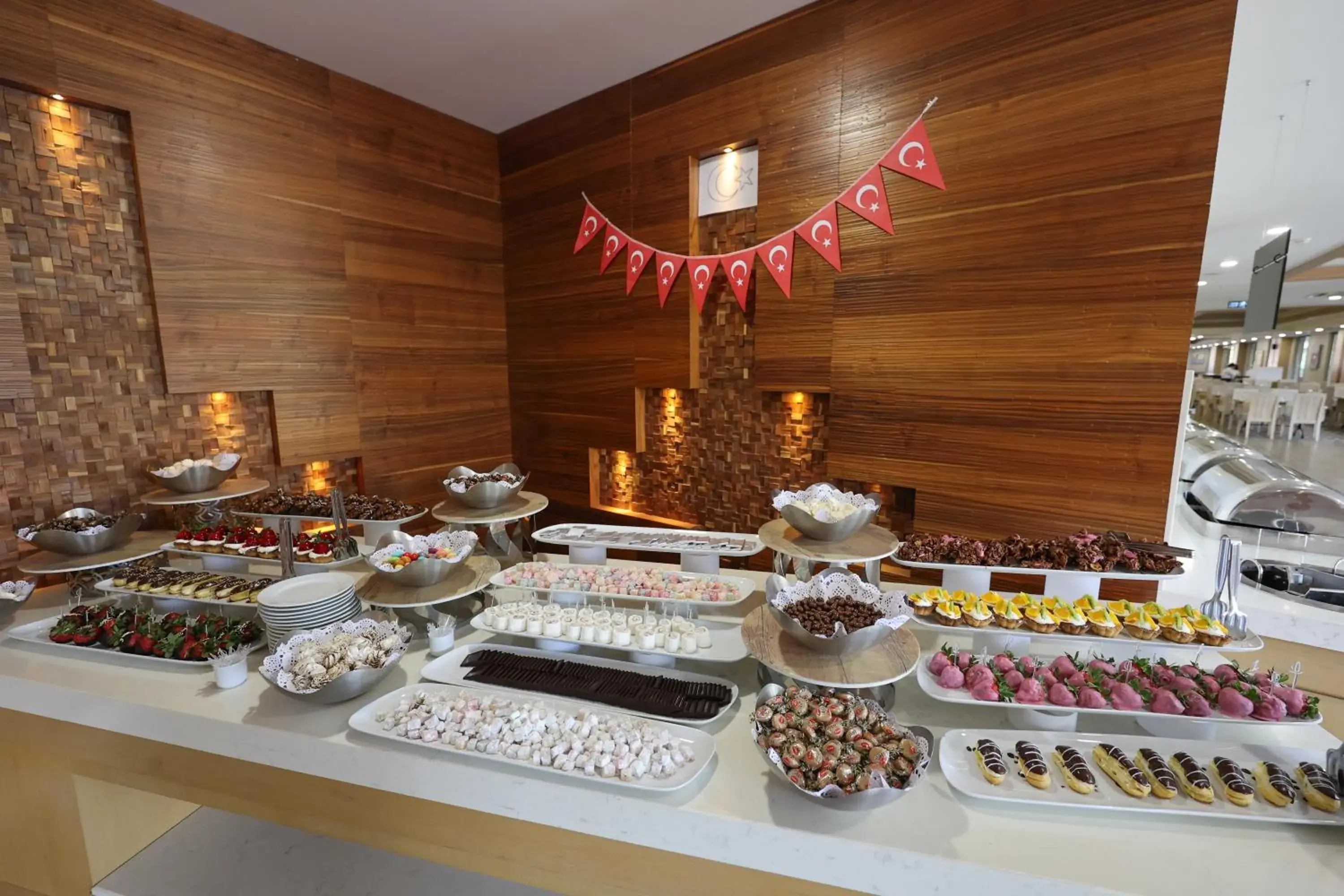 Restaurant/places to eat in Ramada Hotel & Suites by Wyndham Kusadasi Restaurant/places to eat in Ramada Hotel & Suites by Wyndham Kusadasi