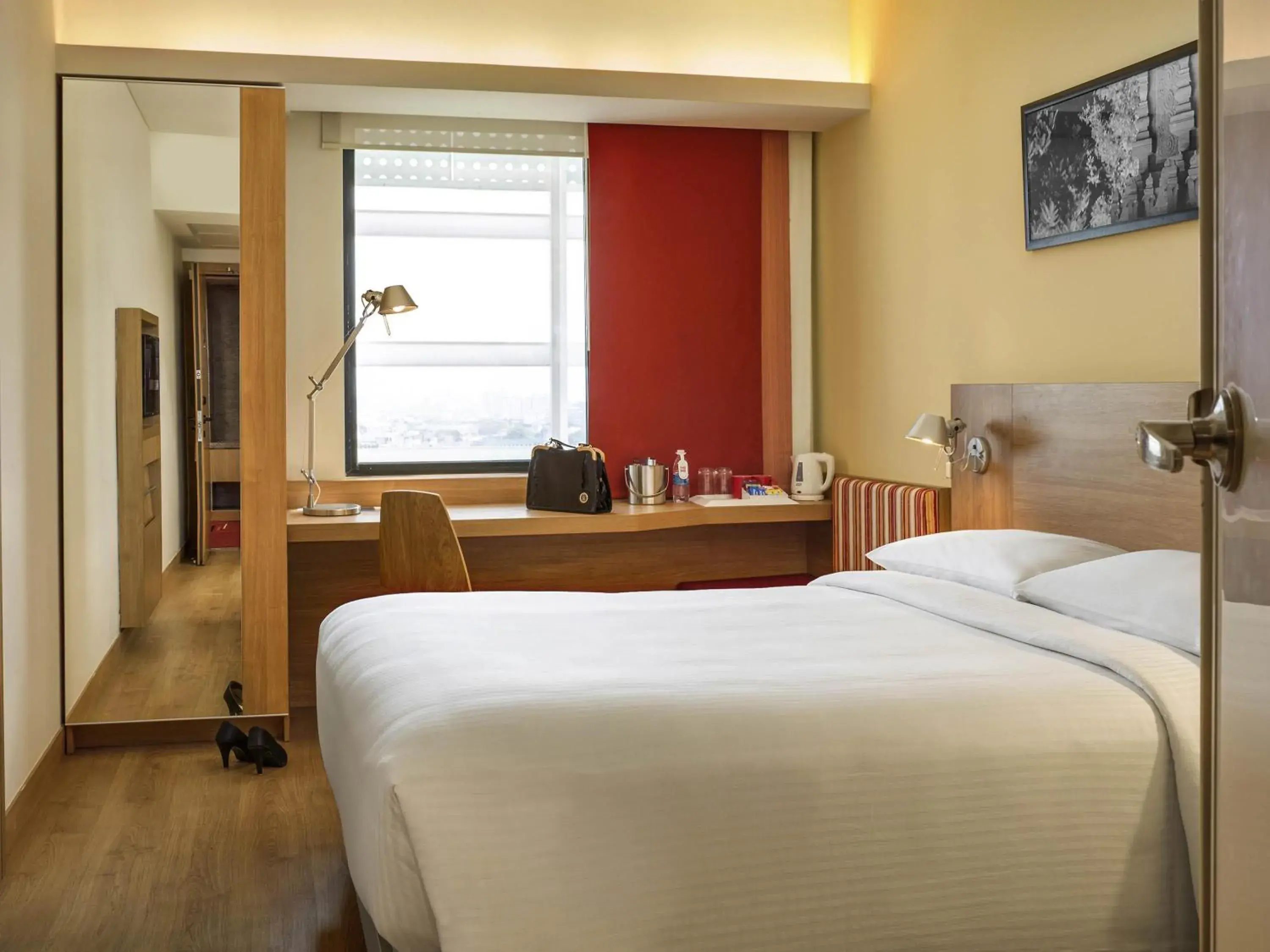 Bedroom, Bed in ibis Chennai City Centre - An Accor Brand Bedroom, Bed in ibis Chennai City Centre - An Accor Brand