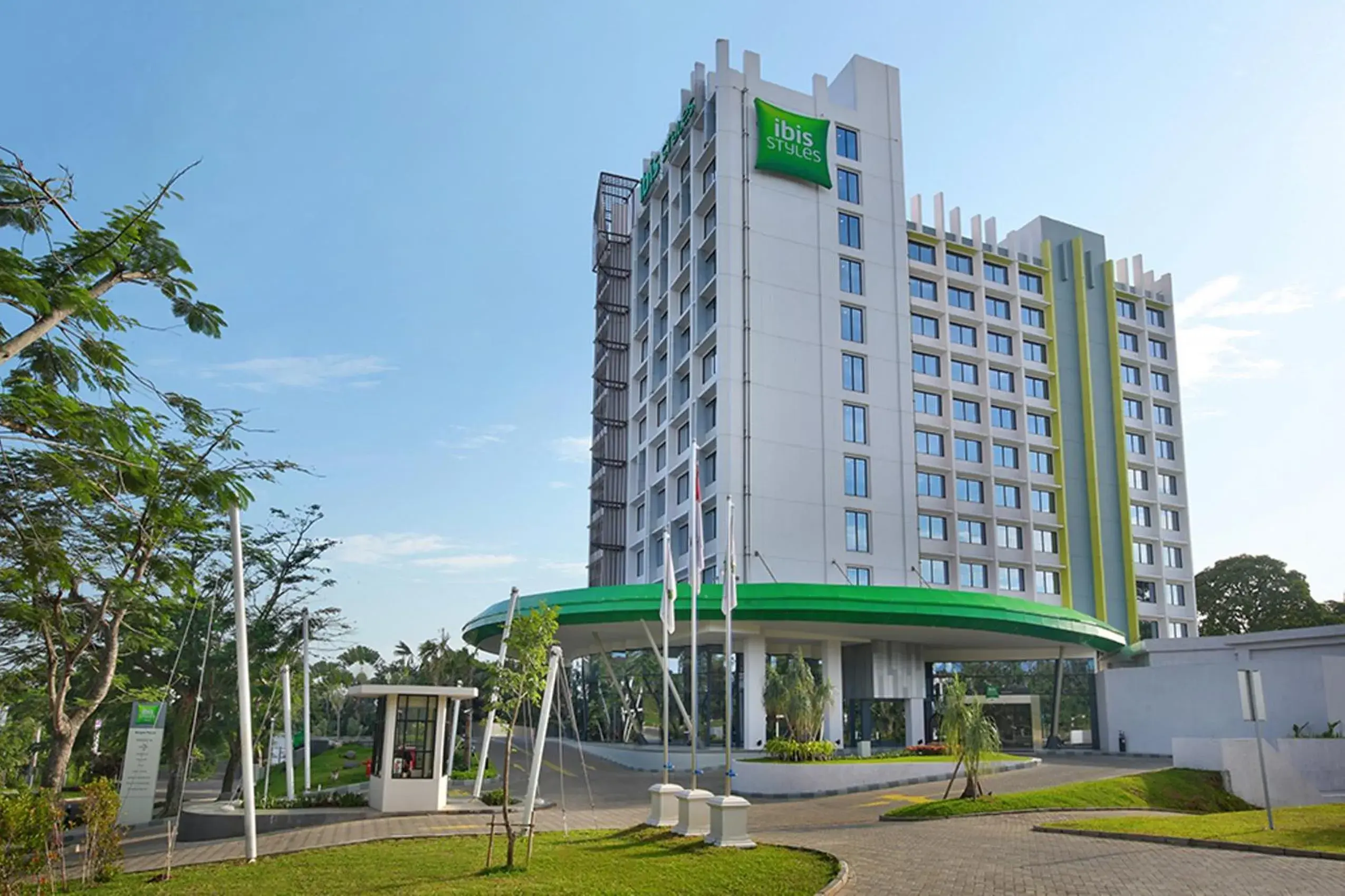 Property building in Ibis Styles Bogor Raya Property building in Ibis Styles Bogor Raya