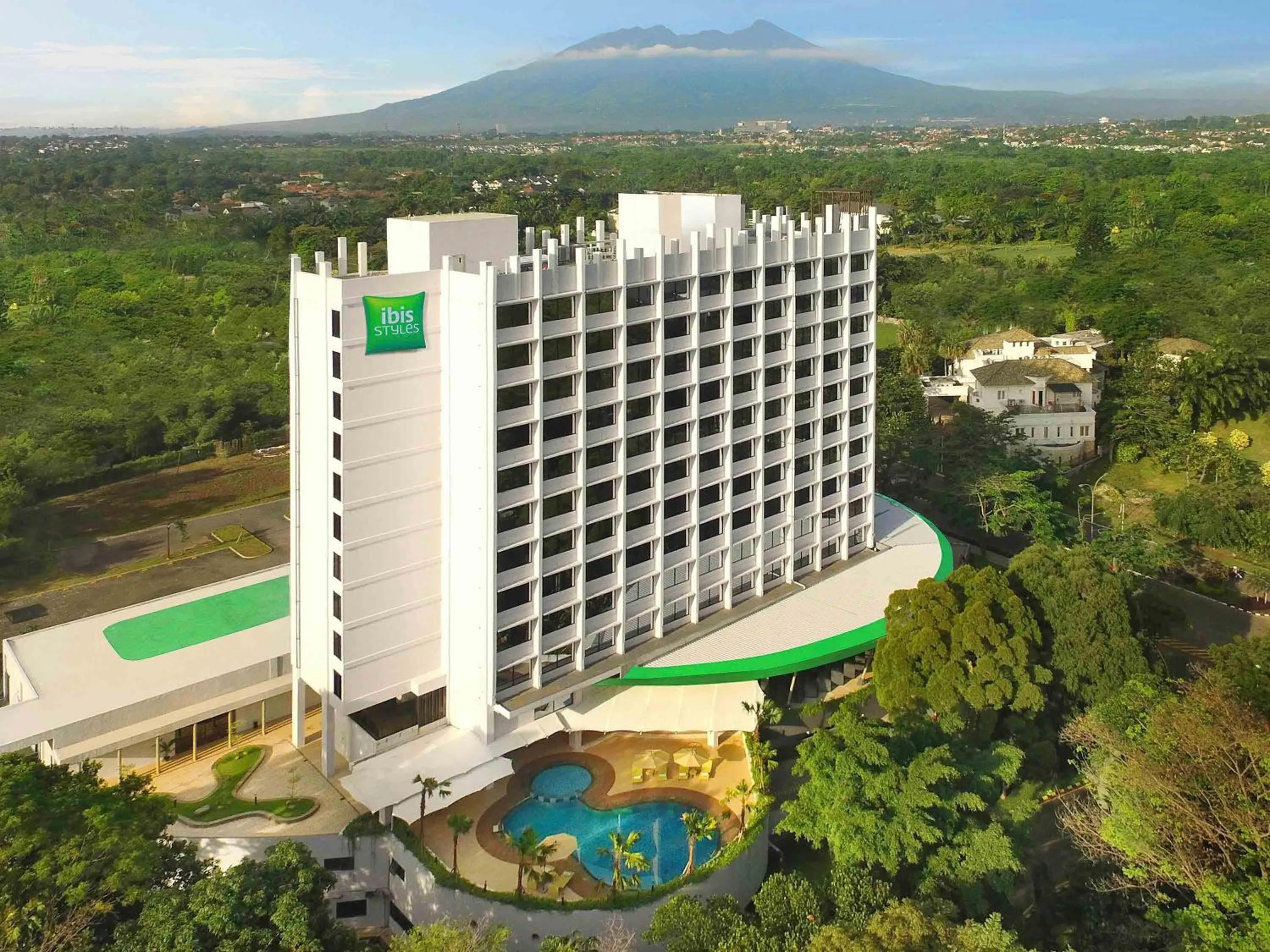Property building in Ibis Styles Bogor Raya