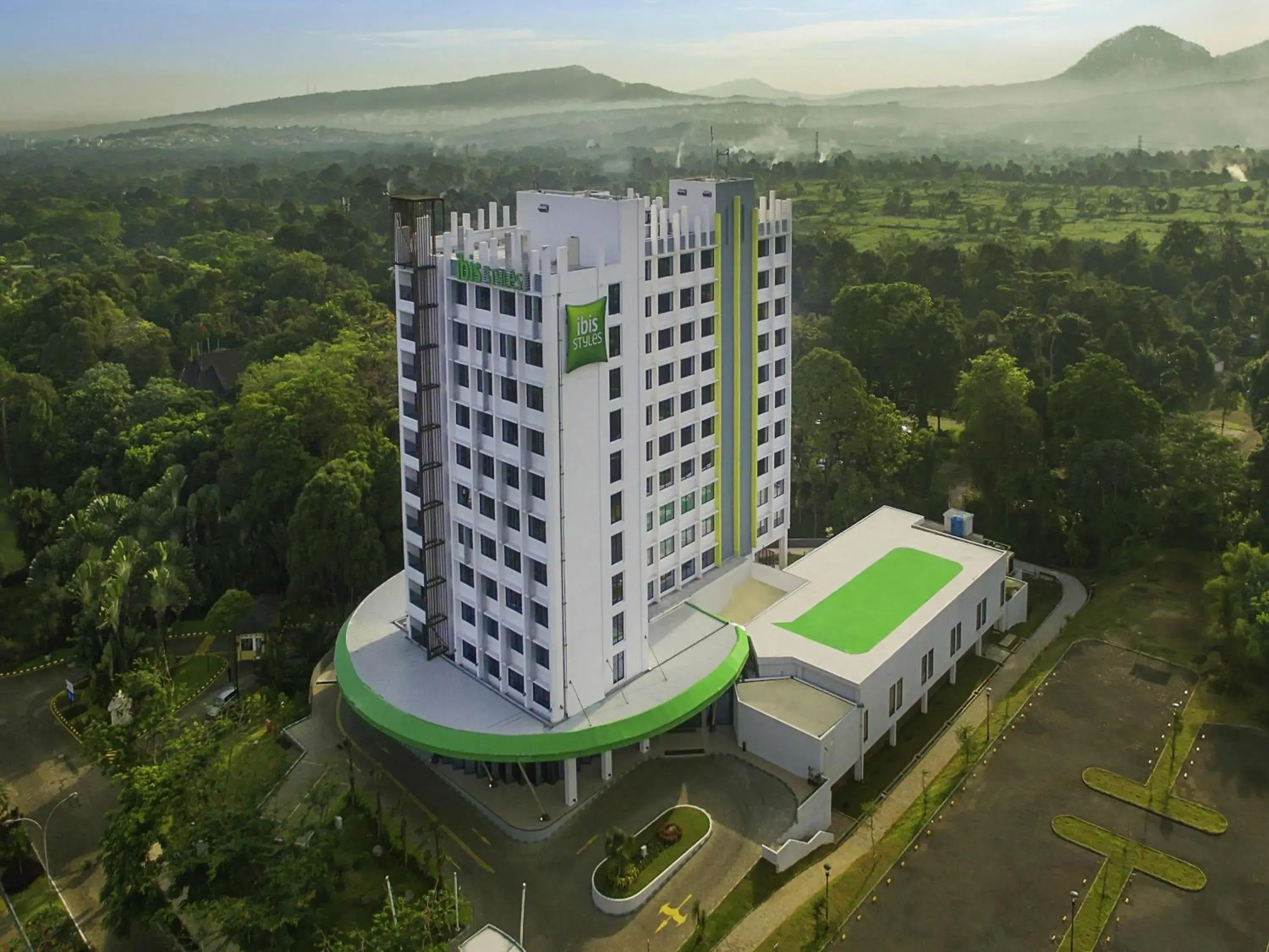 Property building in Ibis Styles Bogor Raya Property building in Ibis Styles Bogor Raya