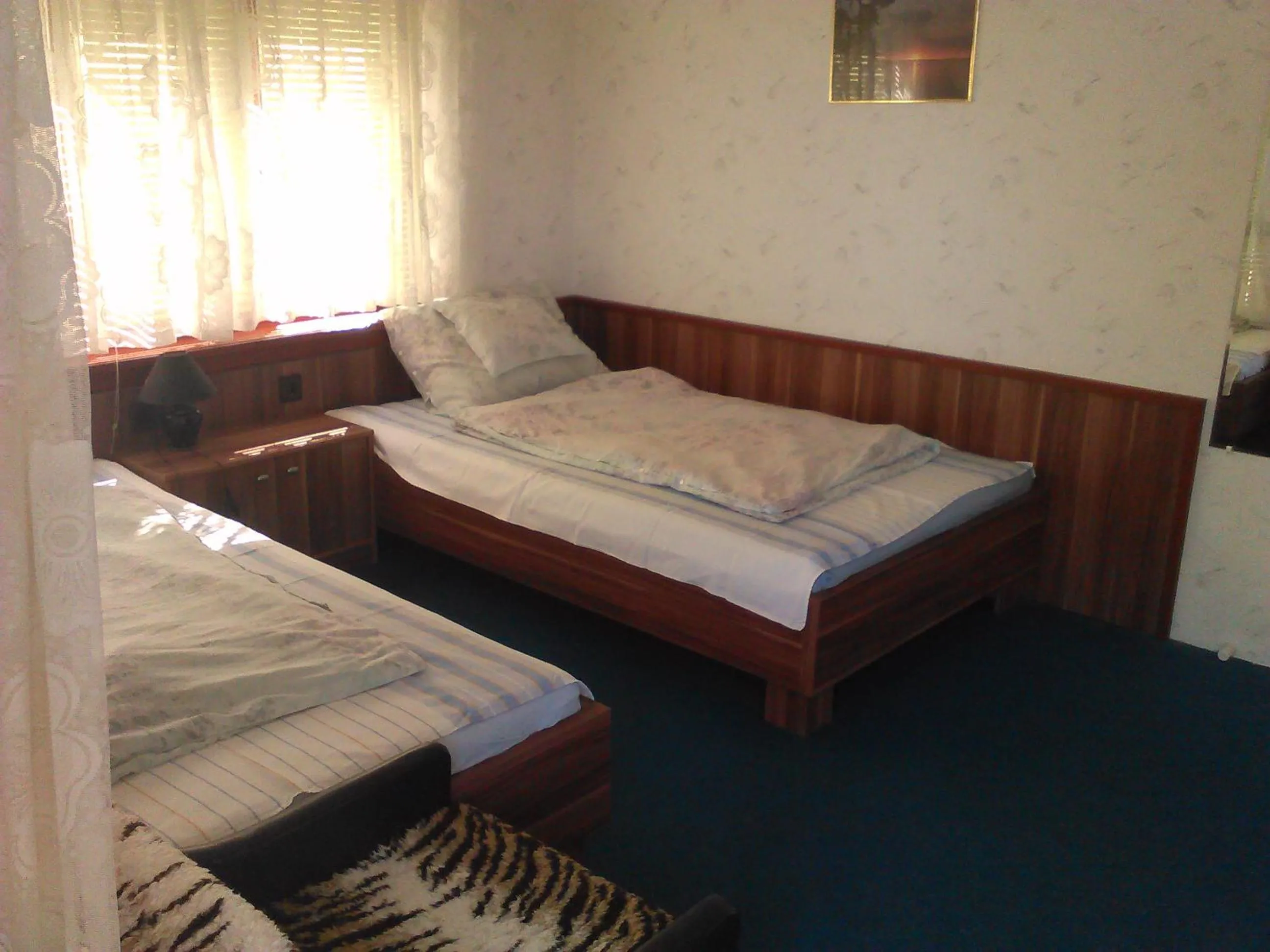 Bedroom, Bed in Family Home Apartment