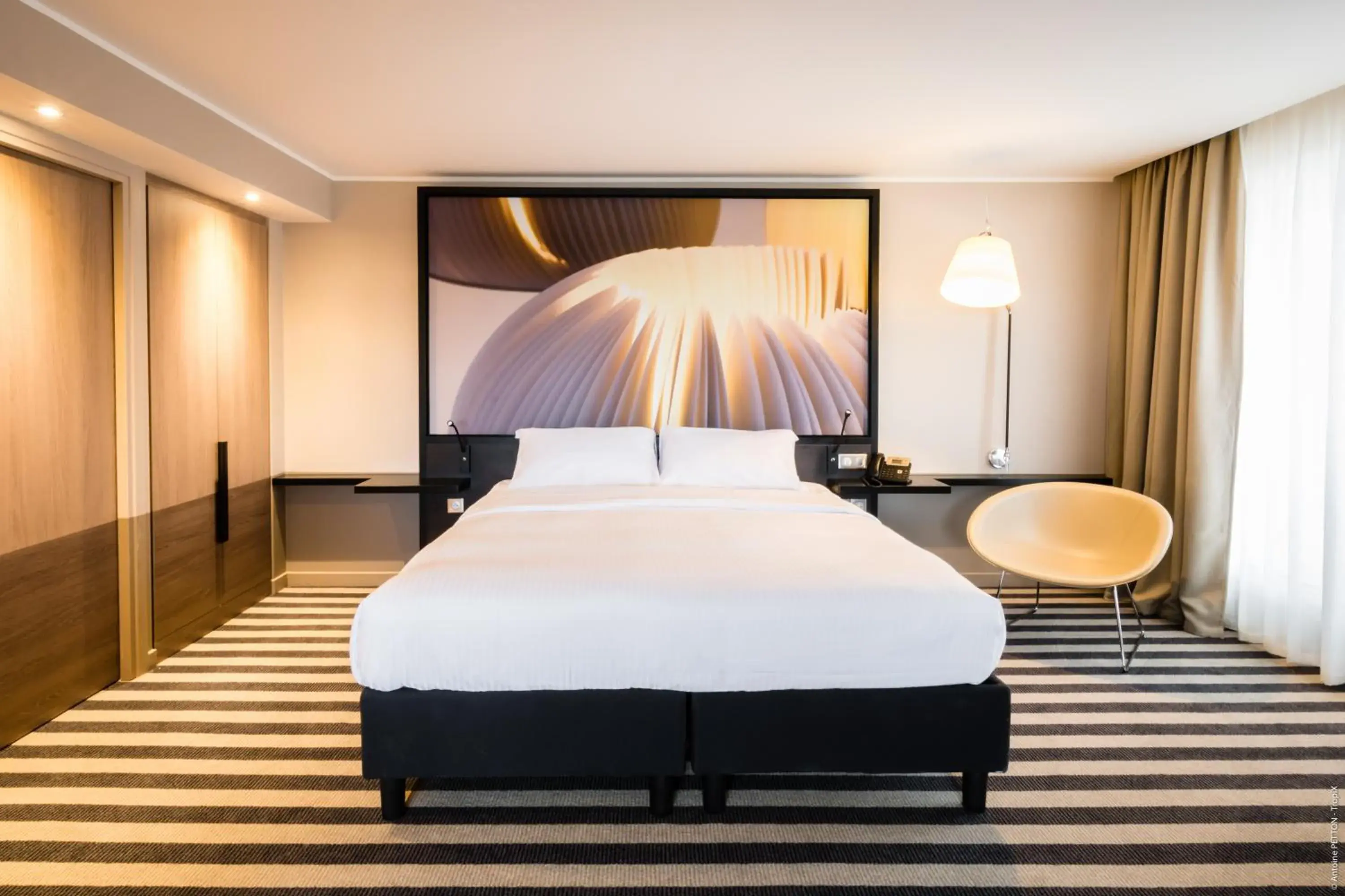 Bed in Simon Hotel Bed in Simon Hotel