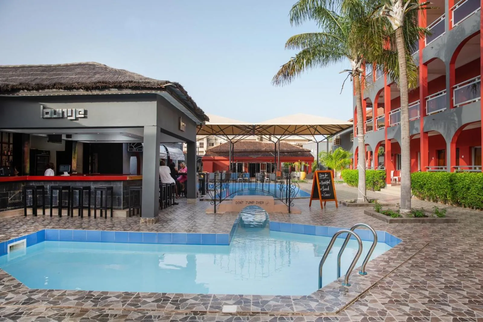 Seaview Gardens Hotel