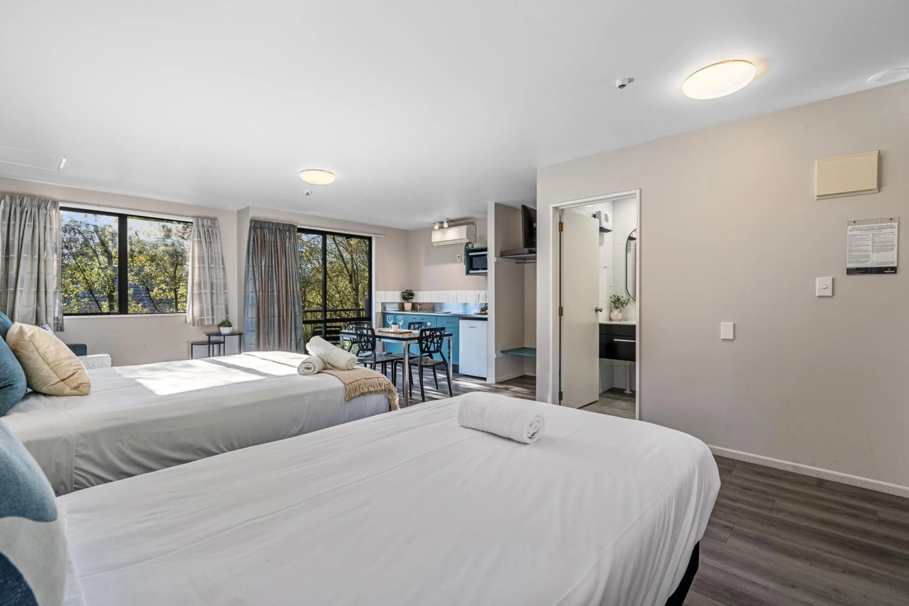 Bed in Tasman Holiday Parks - Christchurch