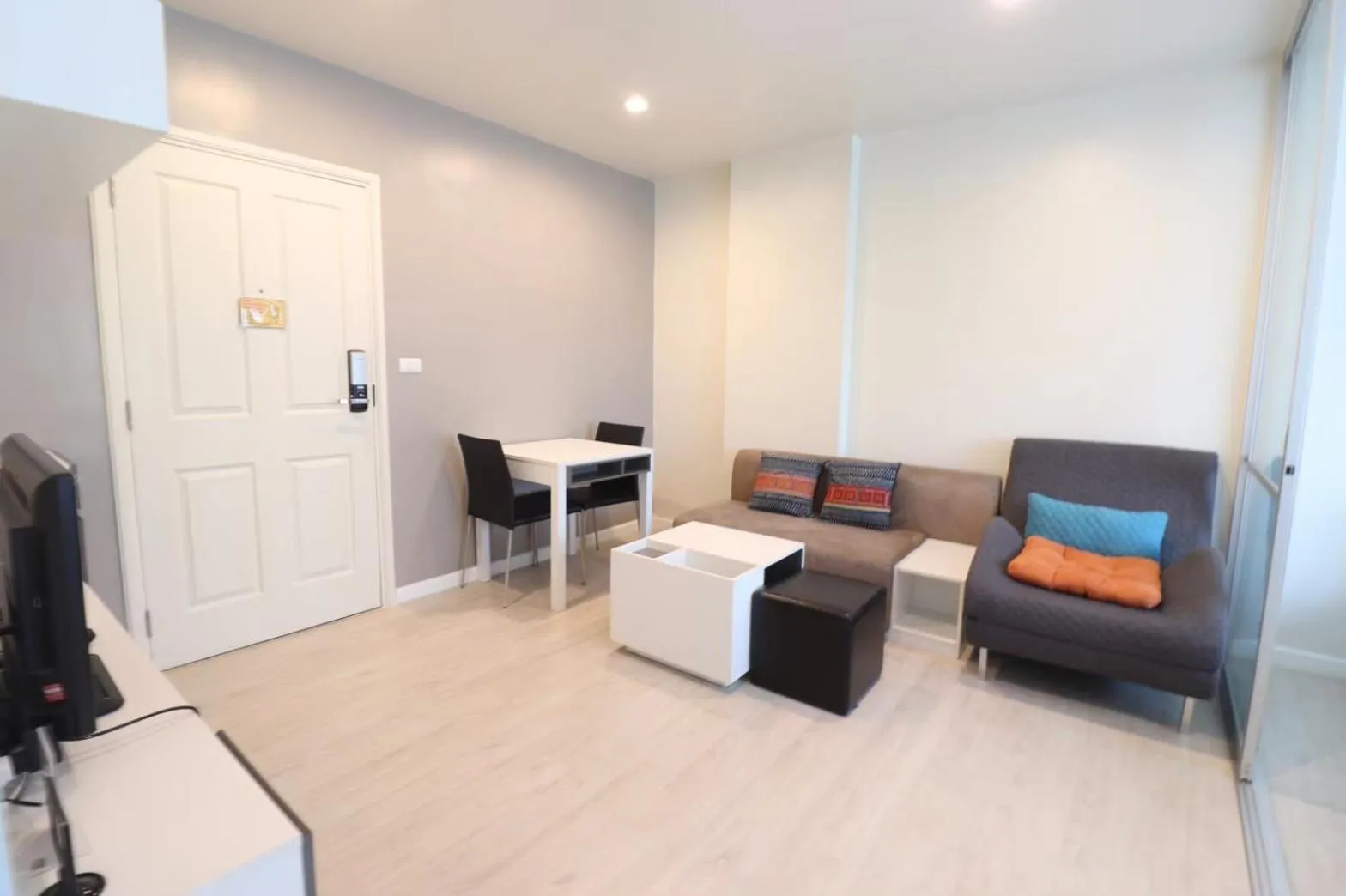 D Condo Sign Chiang Mai R628