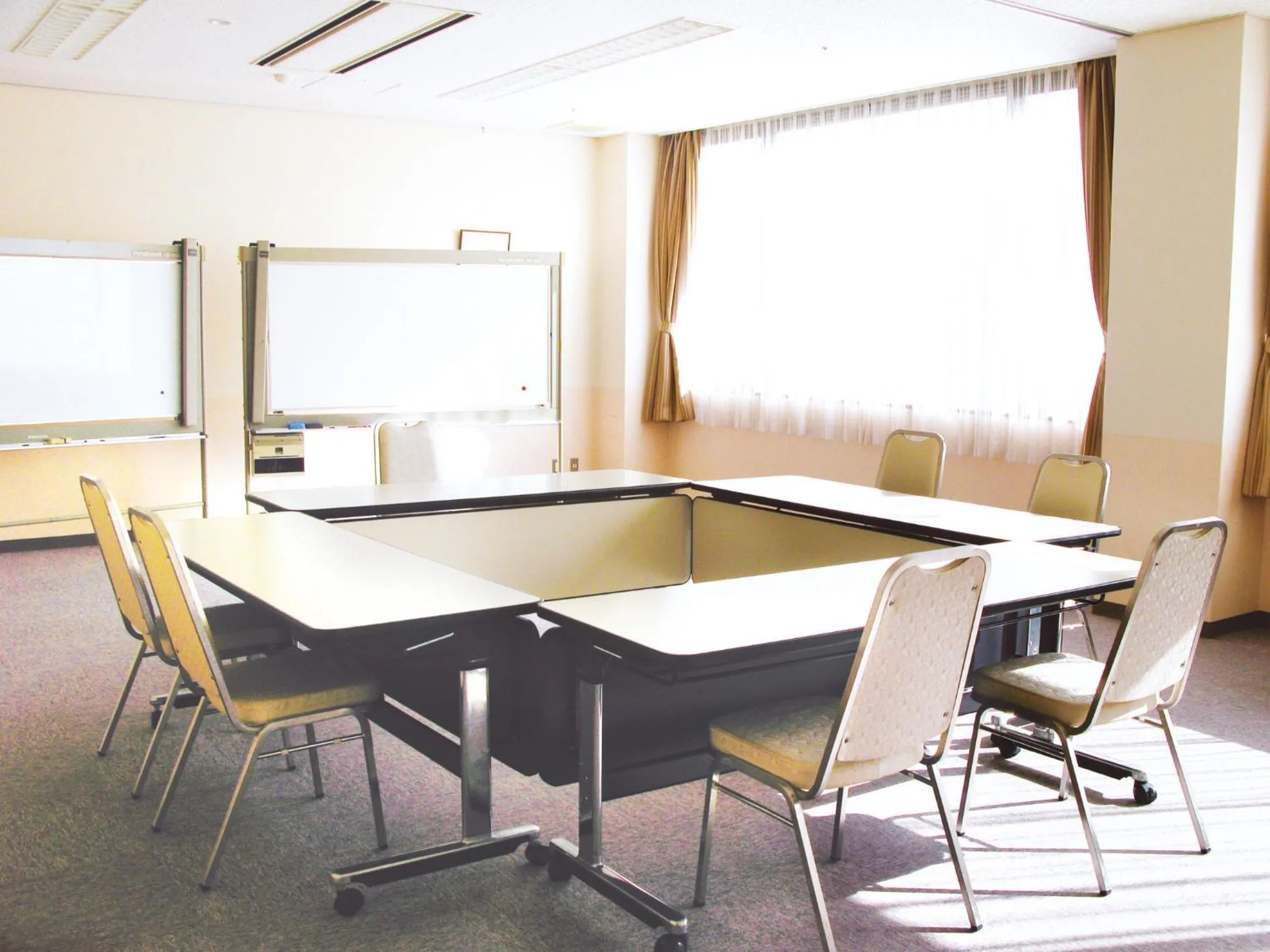 Meeting/conference room in Tsurugi Koizuki
