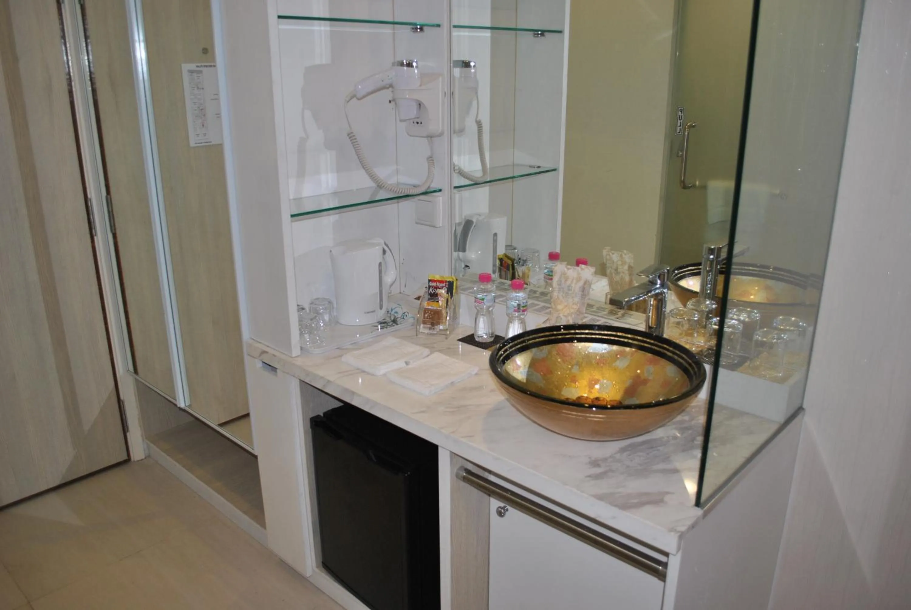 Decorative detail in Jayleen Clarke Quay Hotel