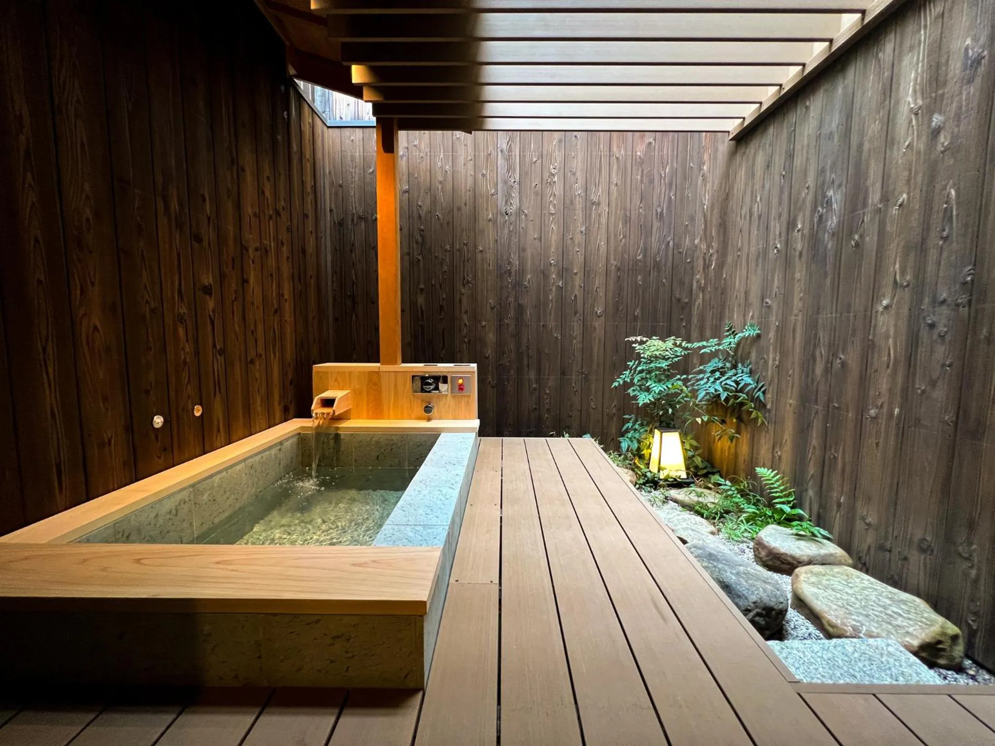 Open Air Bath in Rinn Rokujo Machiya