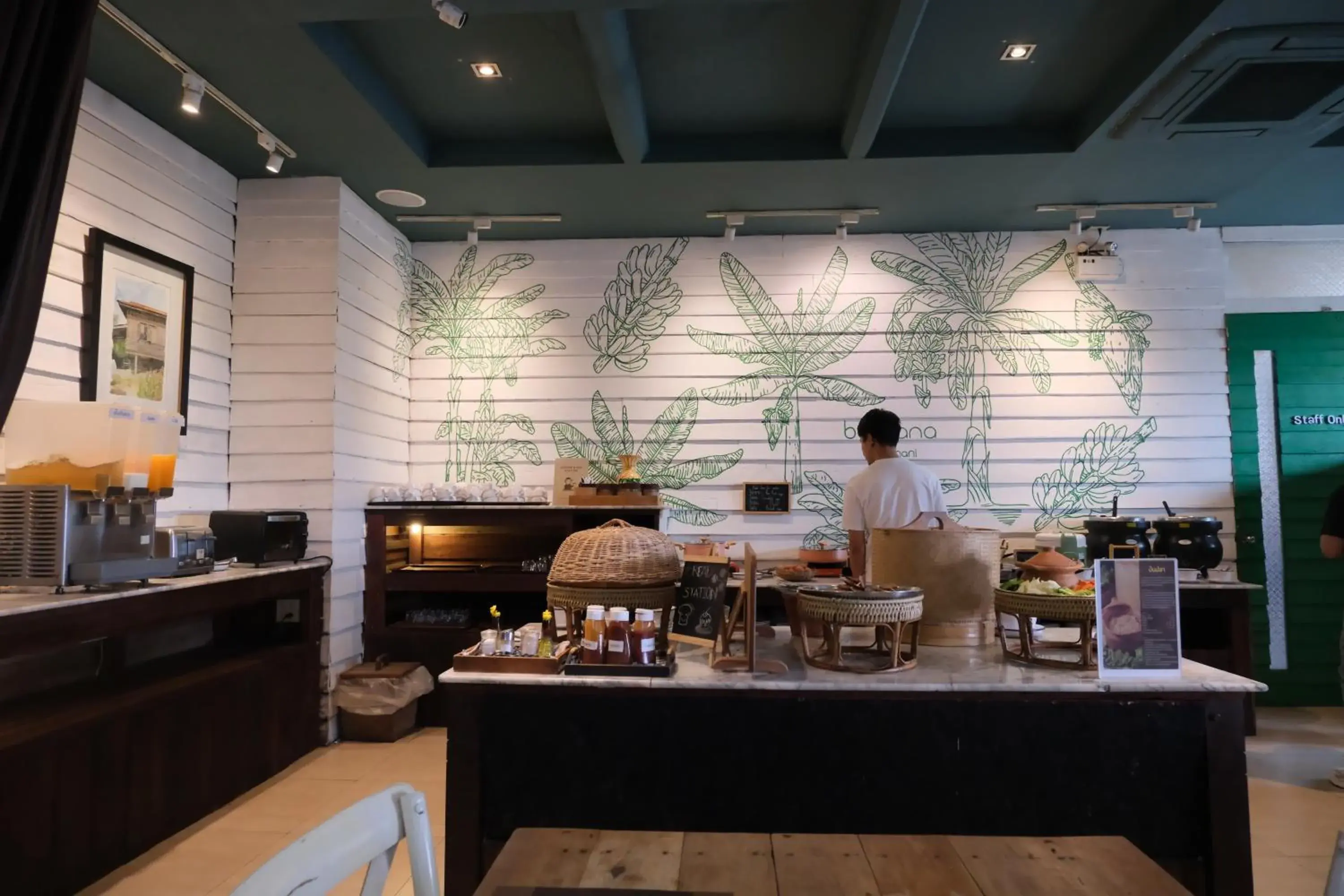 Breakfast in Brown House Hotel Breakfast in Brown House Hotel