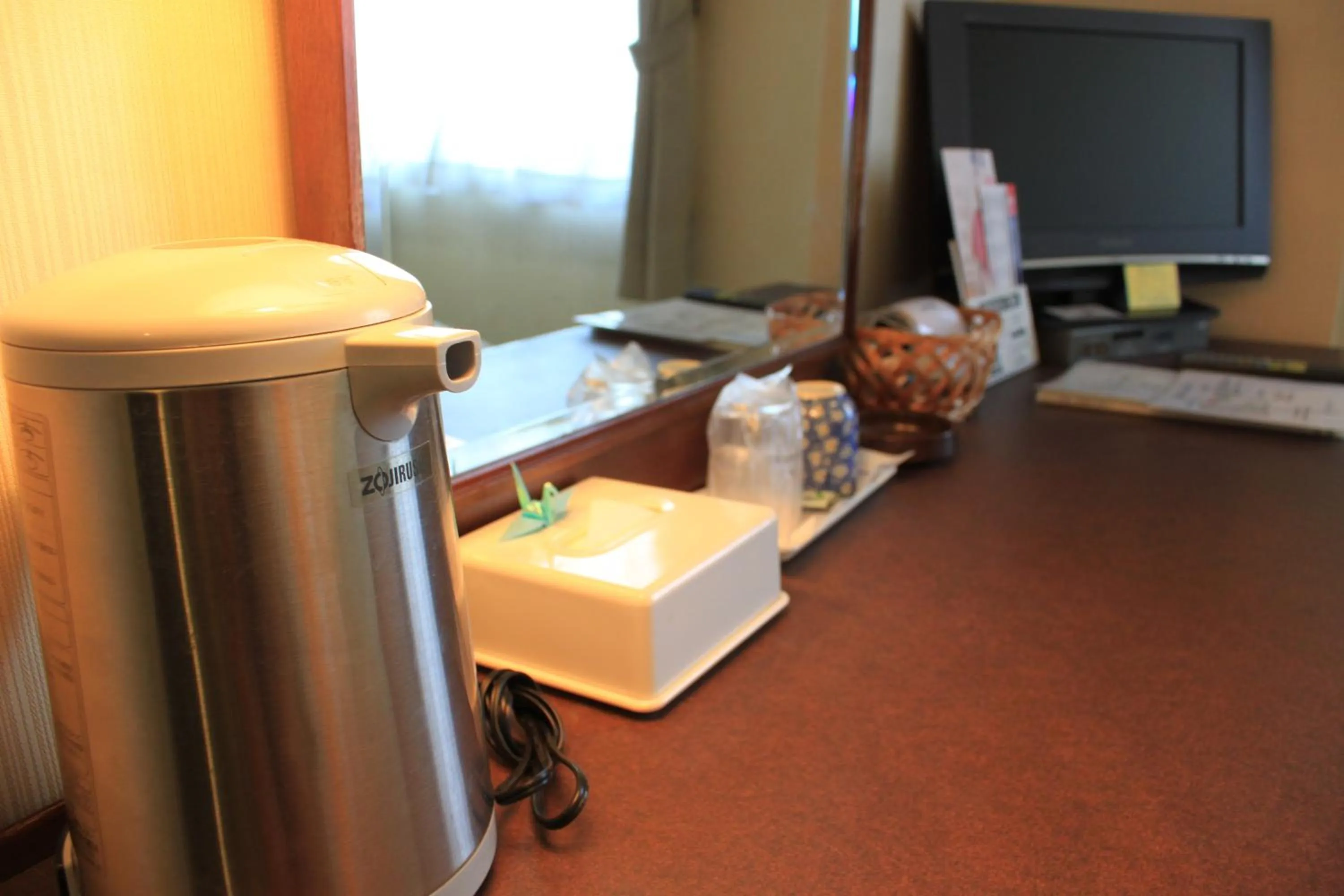 Coffee/tea facilities in Ichihara Marine Hotel
