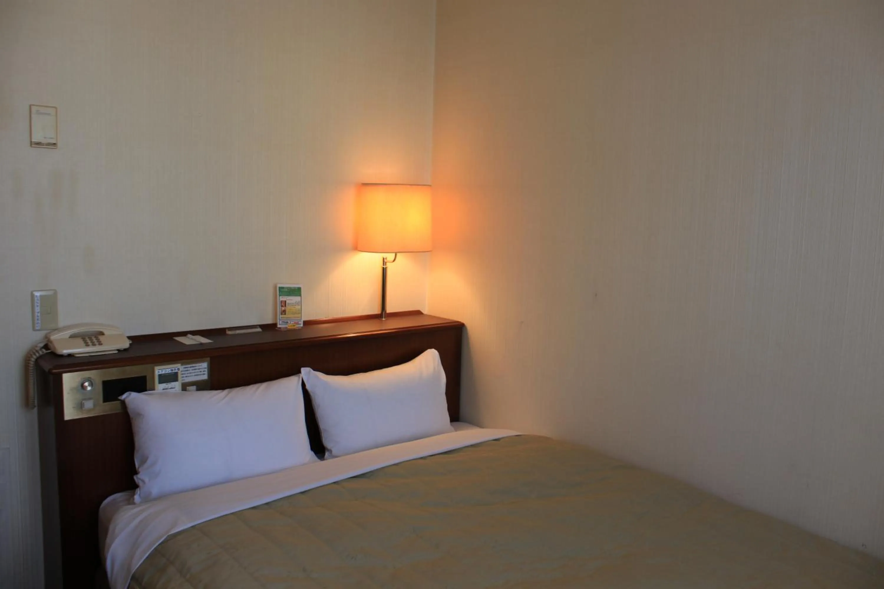 Decorative detail, Bed in Ichihara Marine Hotel