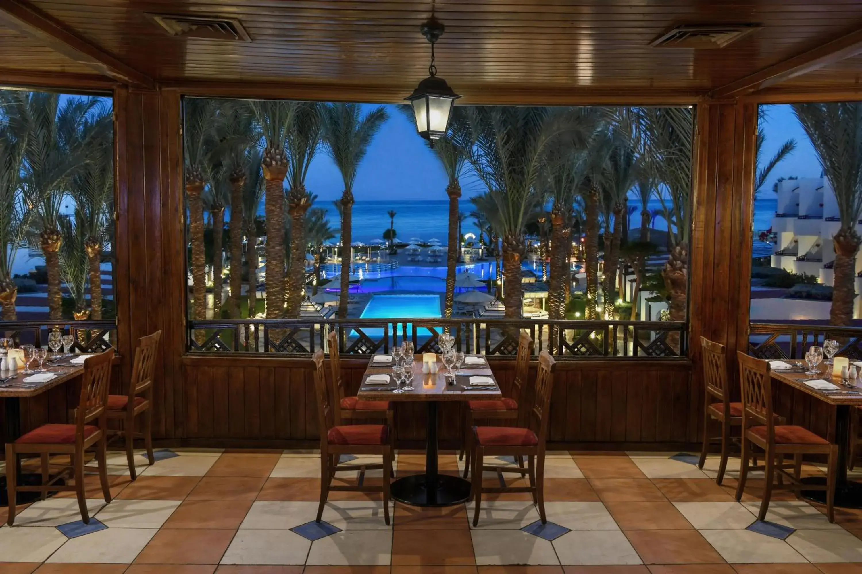 Restaurant/places to eat in JAZ Fanara Resort Restaurant/places to eat in JAZ Fanara Resort
