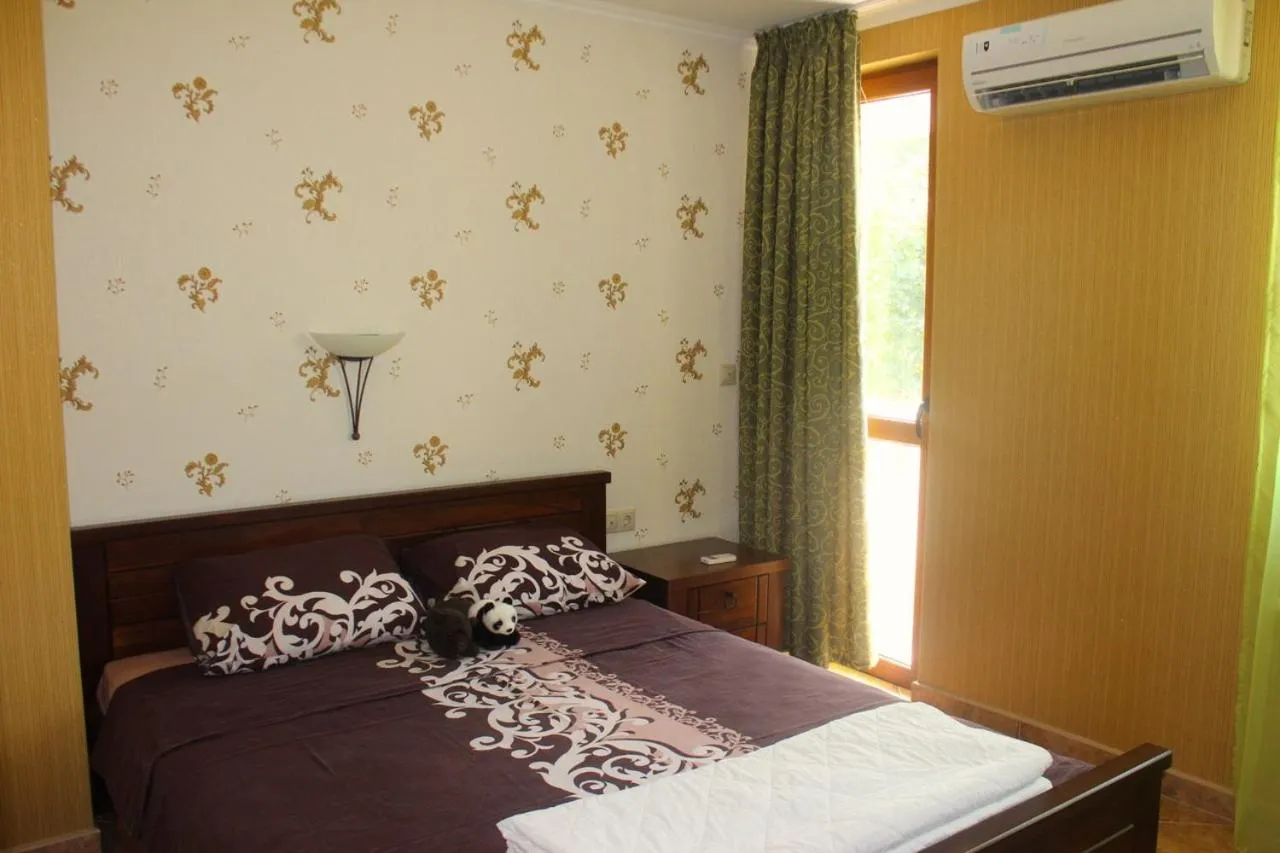 Bed in Villa Katalina