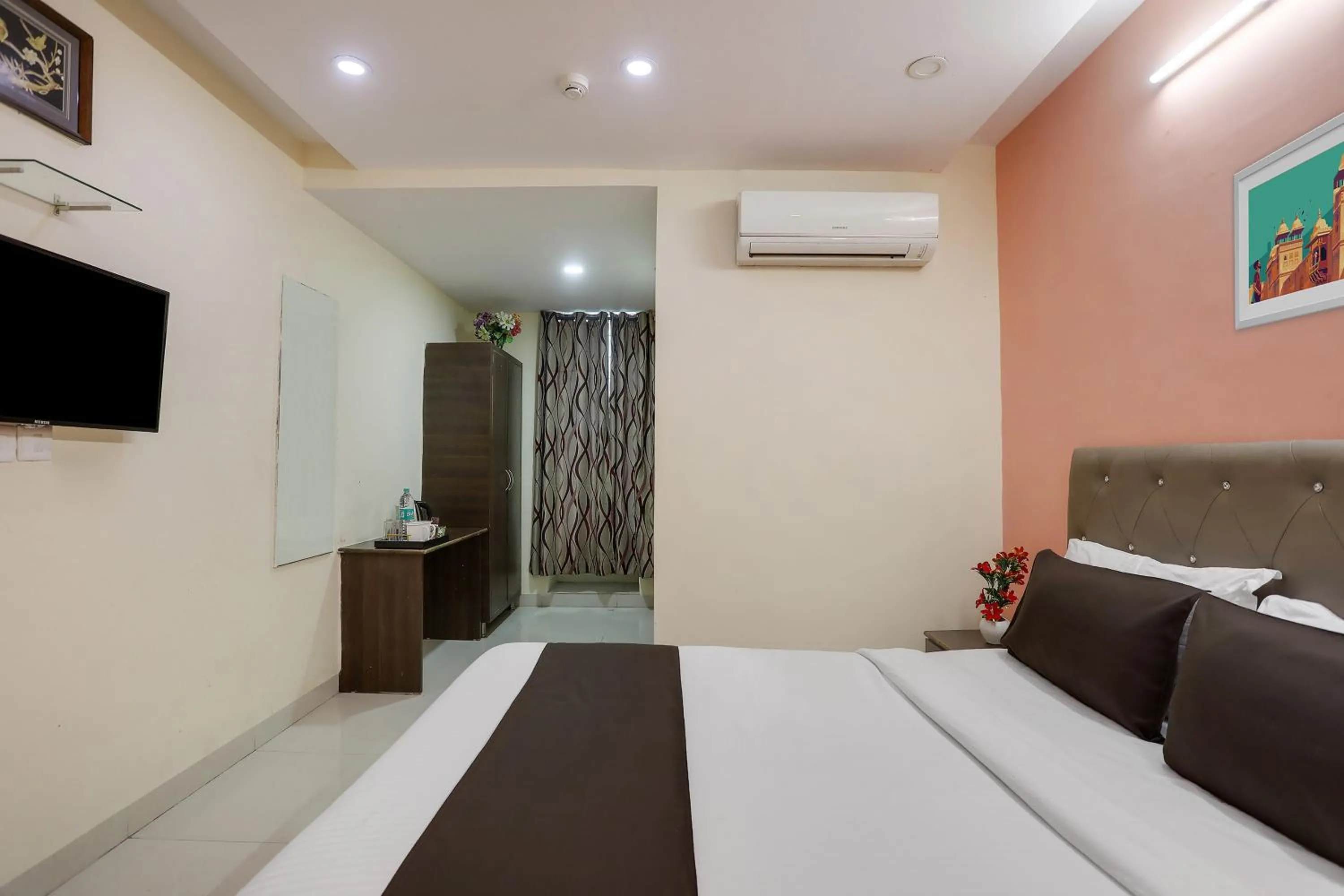 Standard Double Room - single occupancy in Collection O Lotus Grand
