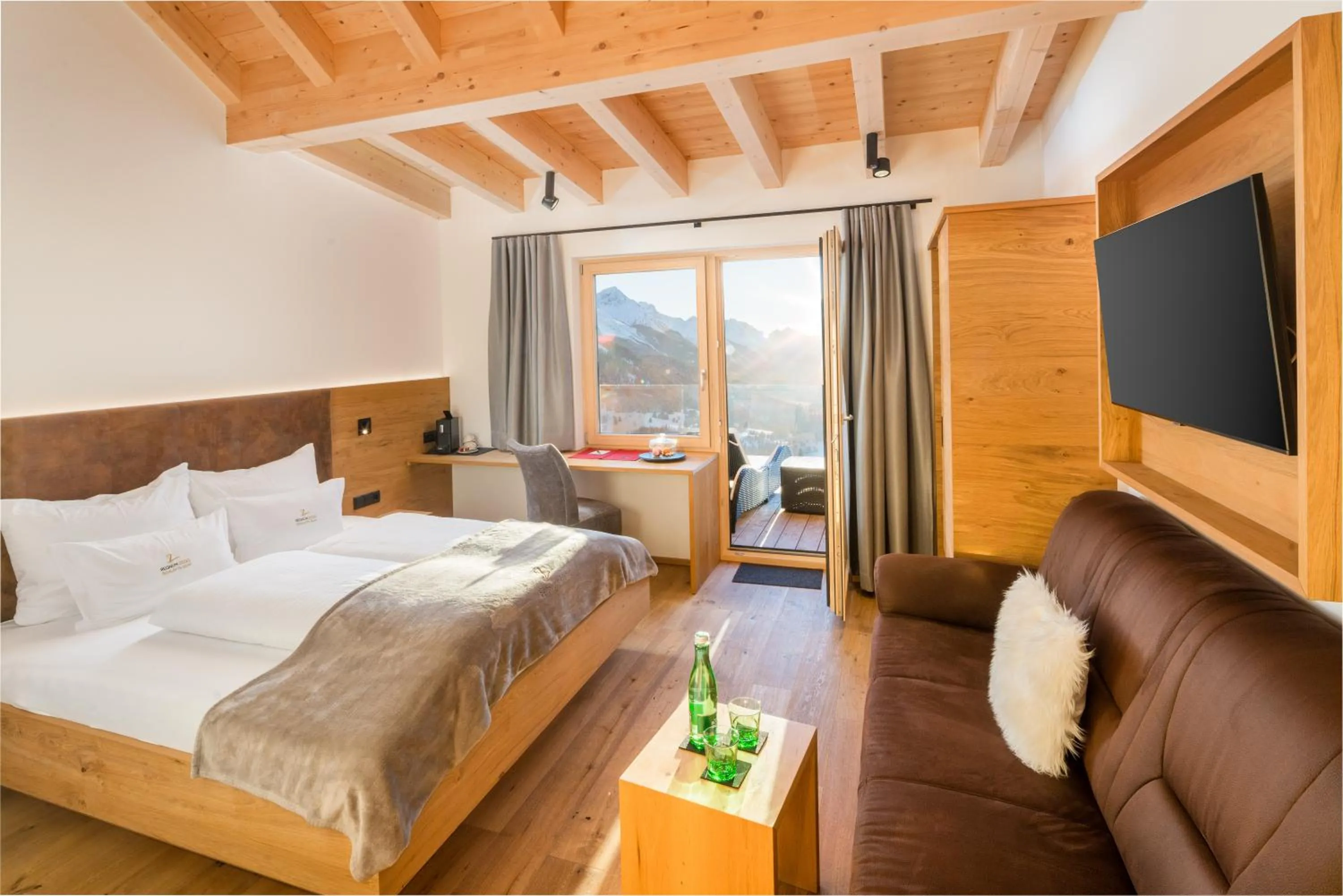 Bed in Hotel Regnum Zegg