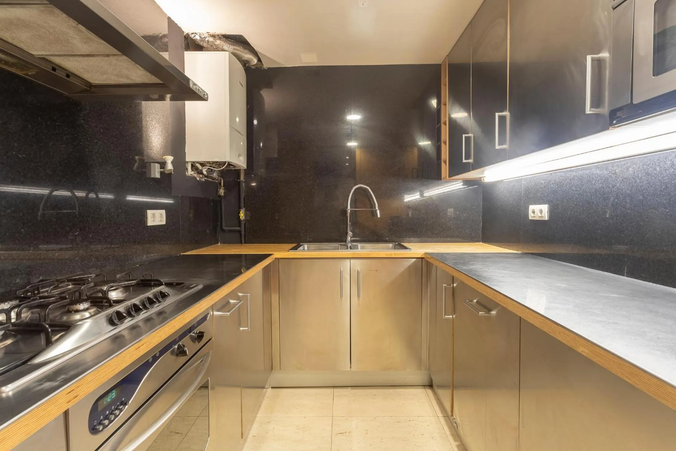 Kitchen or kitchenette in My Space Barcelona Penthouse Terrace