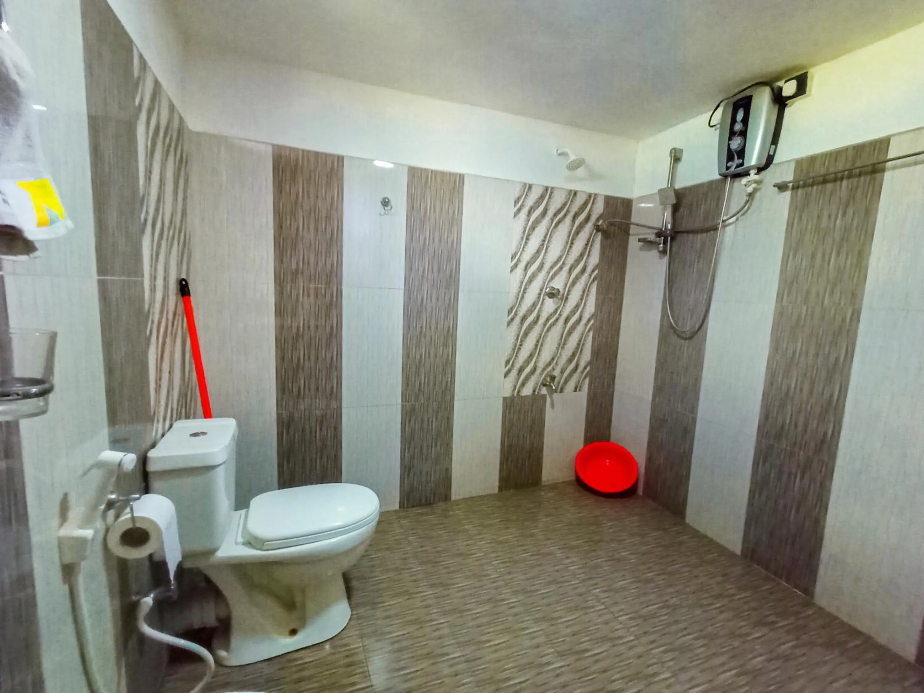 Toilet in Sigiri Tarushan Home Stay