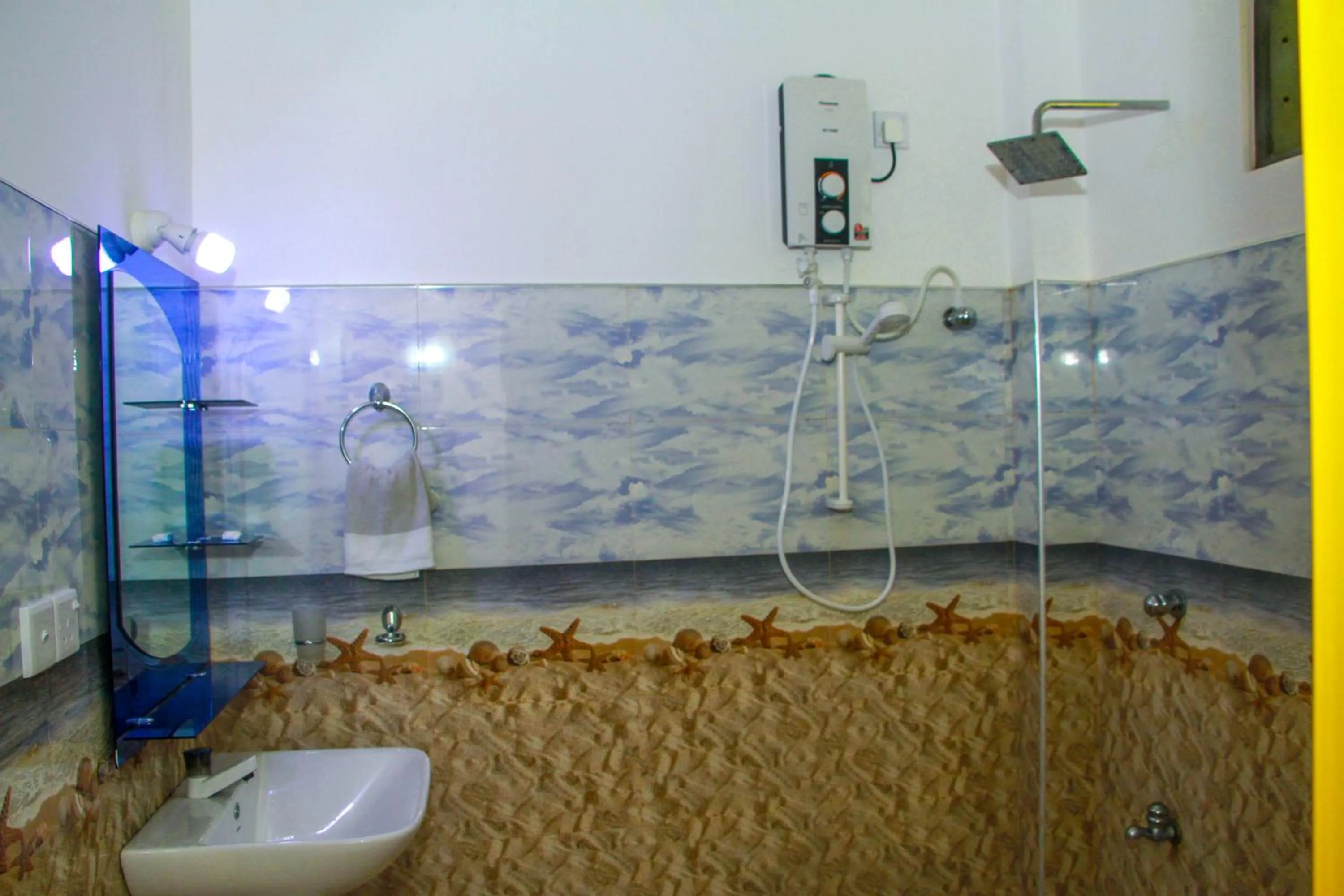 Bathroom in Sigiri Tarushan Home Stay