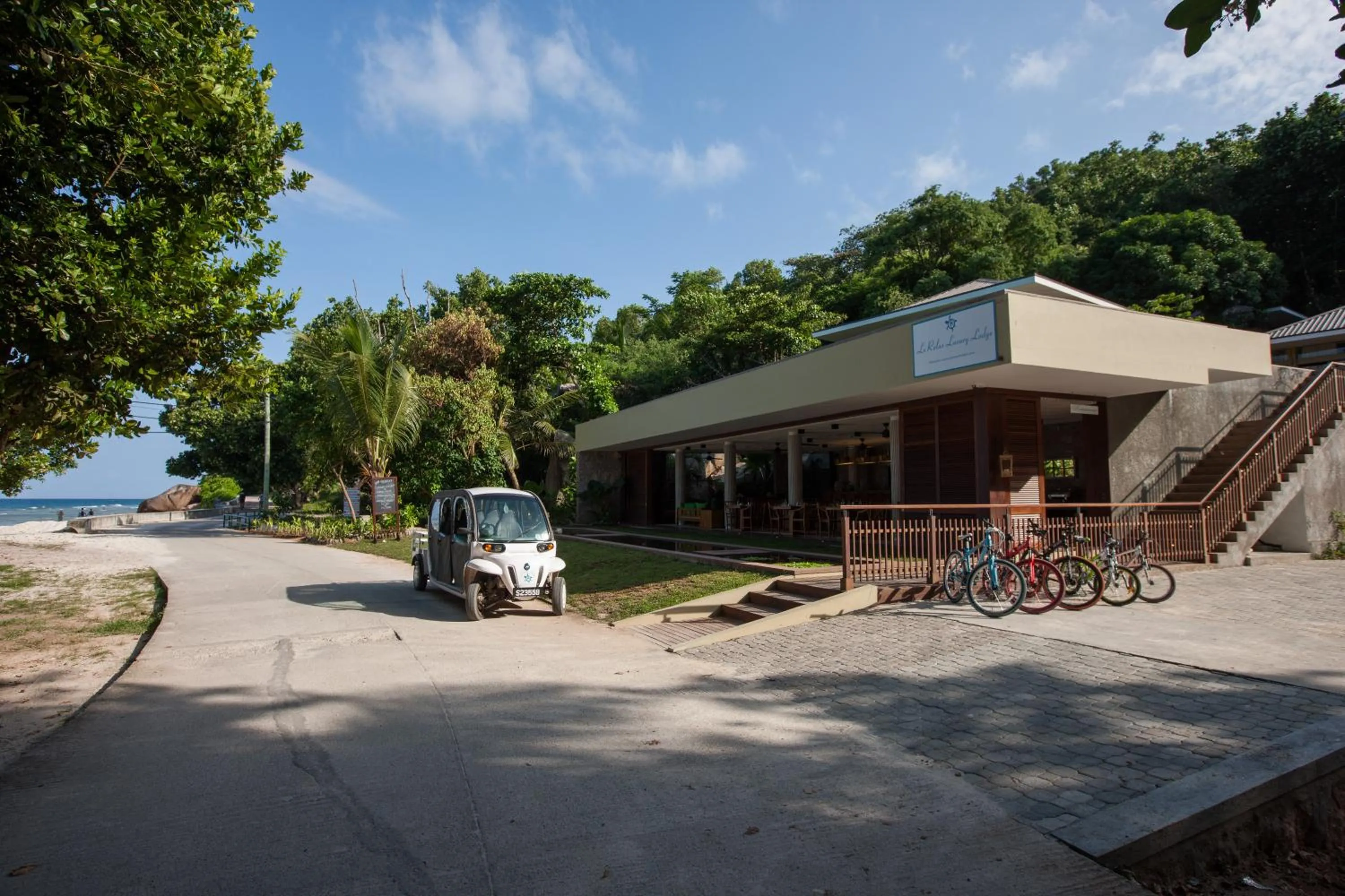 Property building in Le Relax Luxury Lodge