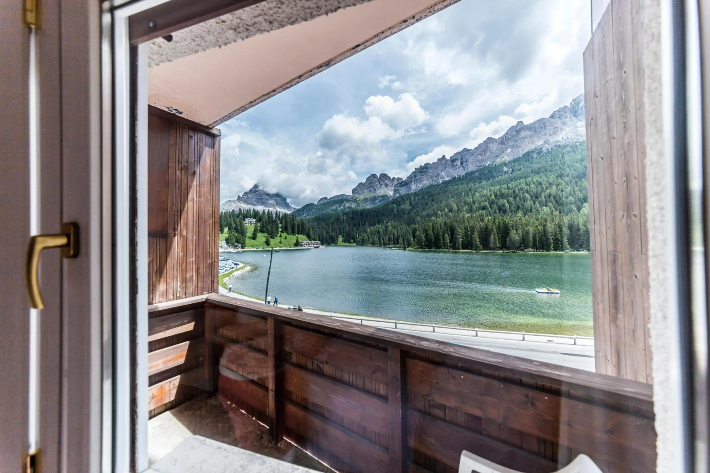 Day in Hotel Sorapiss