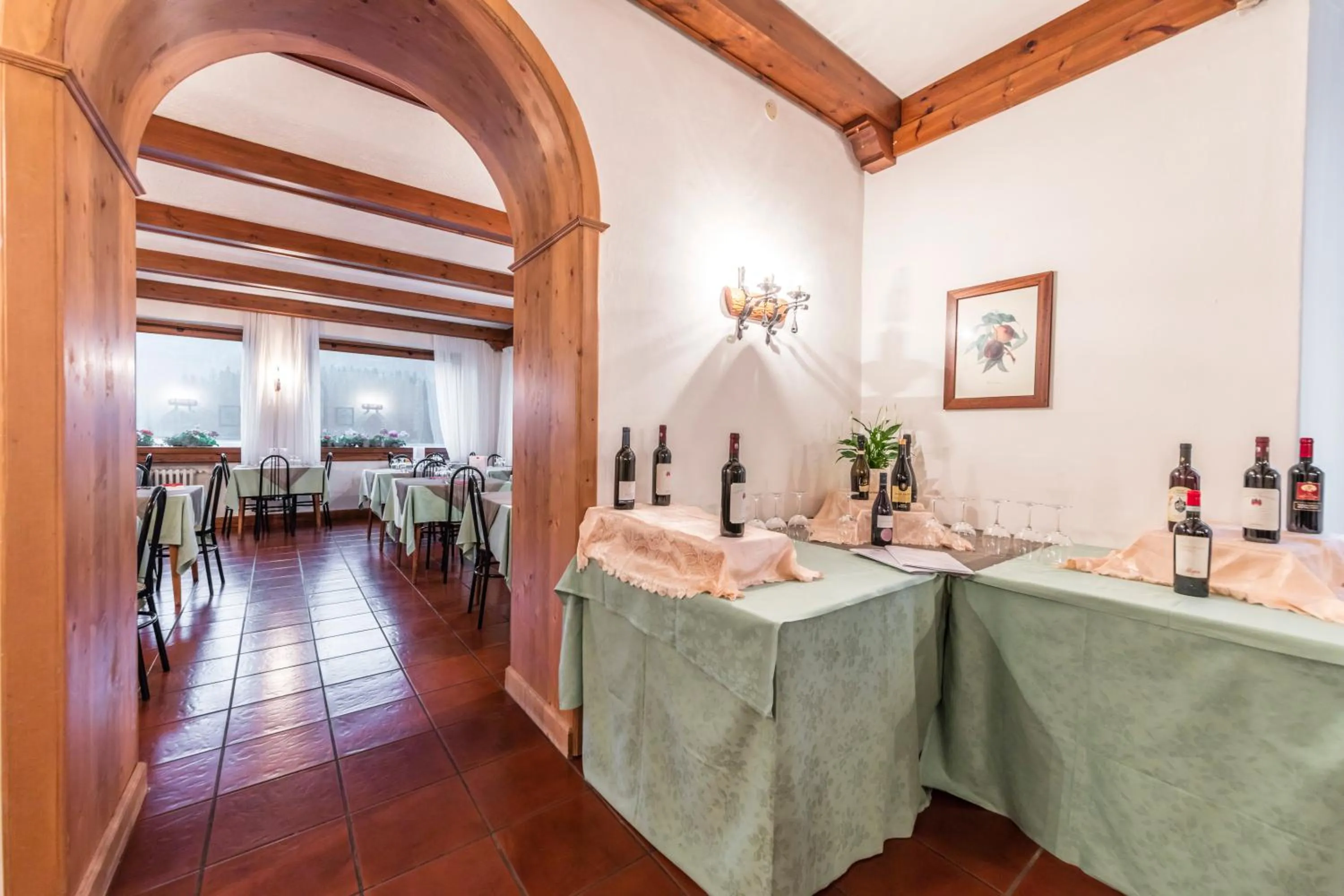 Restaurant/places to eat in Hotel Sorapiss