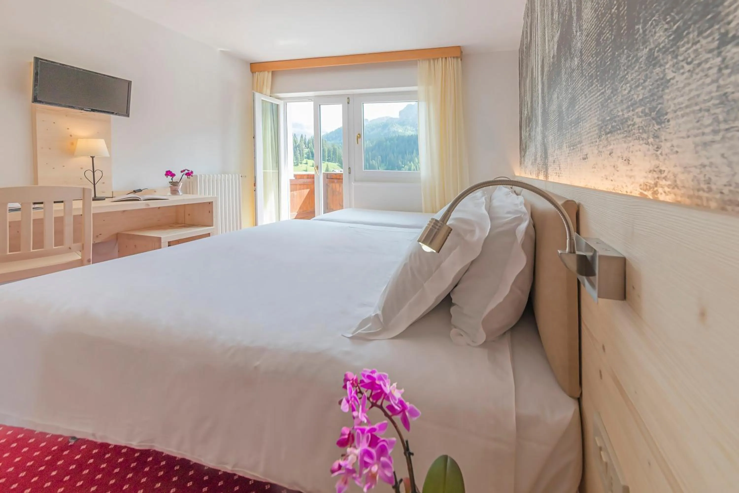 Day, Bed in Hotel Sorapiss