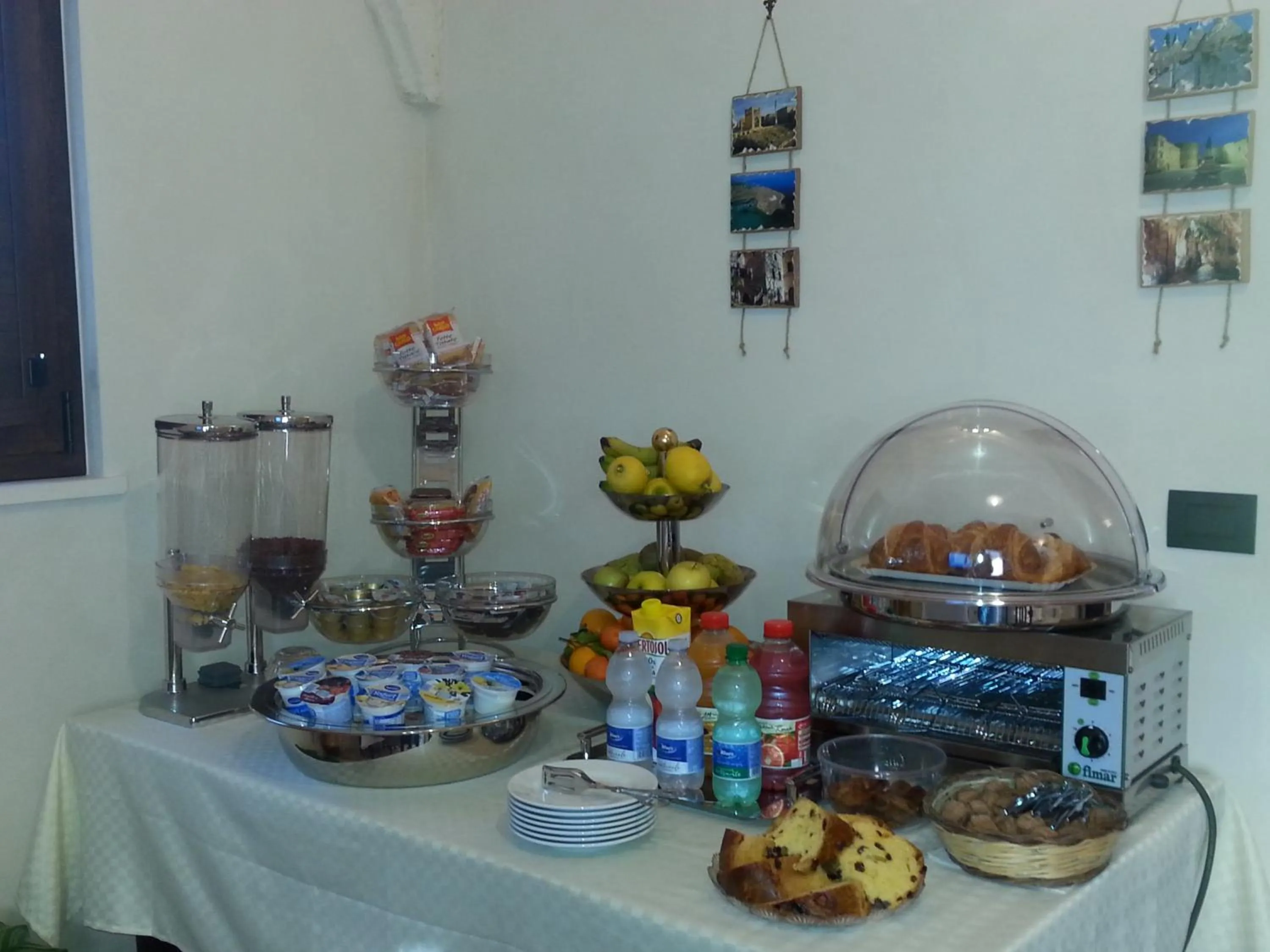 Buffet breakfast in B&B Demetra