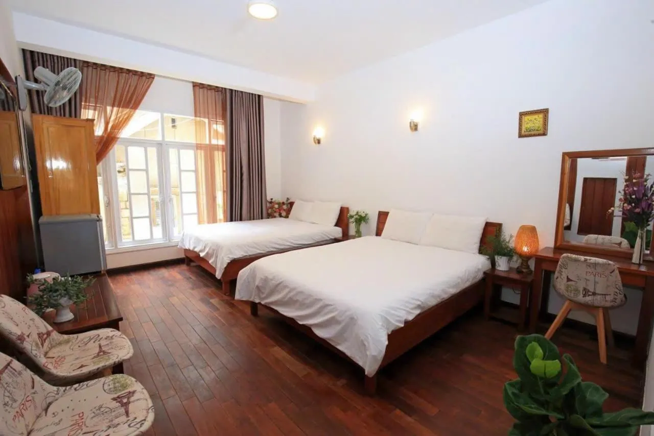 Bed in Dan Chi Hotel