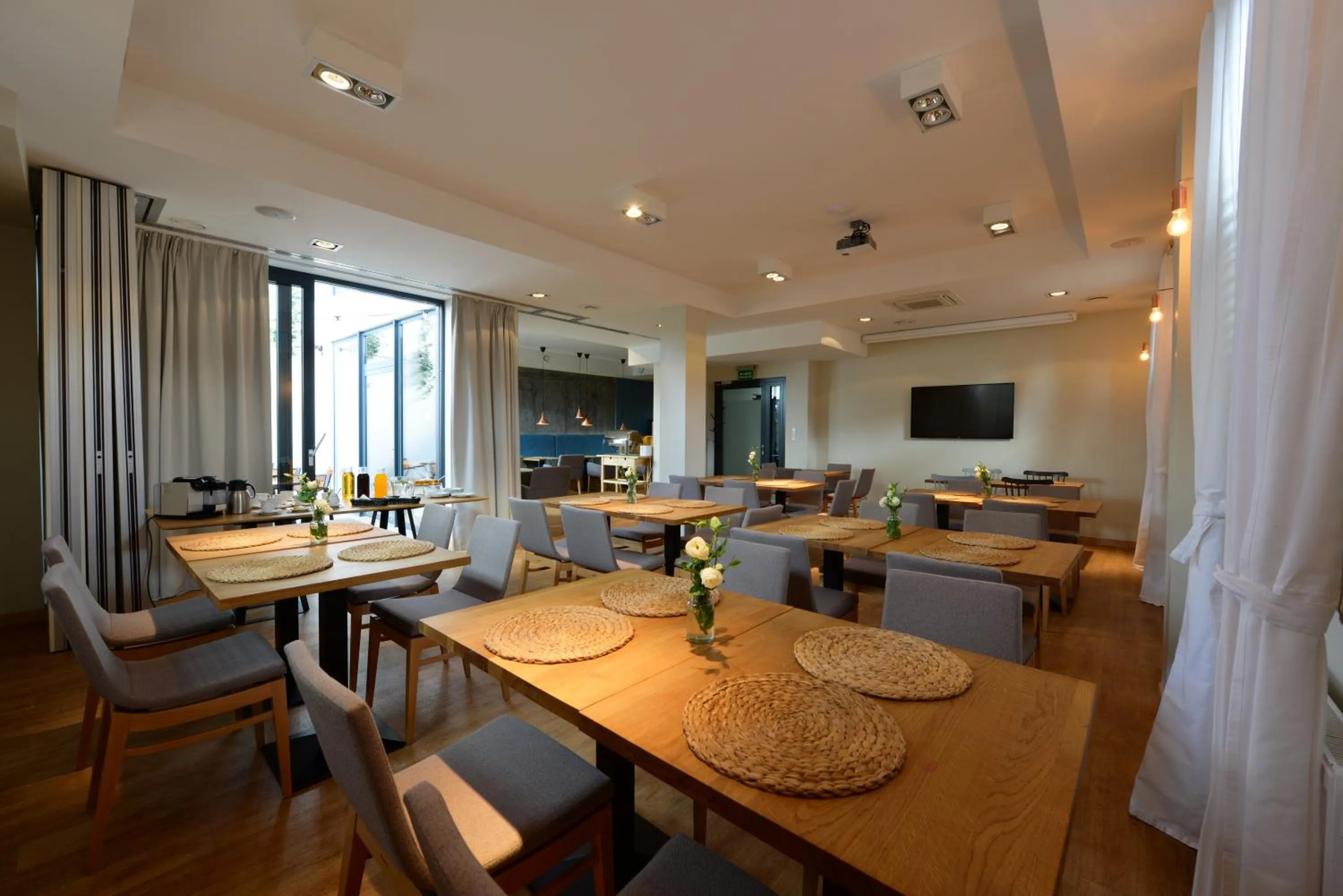 Restaurant/places to eat in Hotel Faros Gdansk Airport