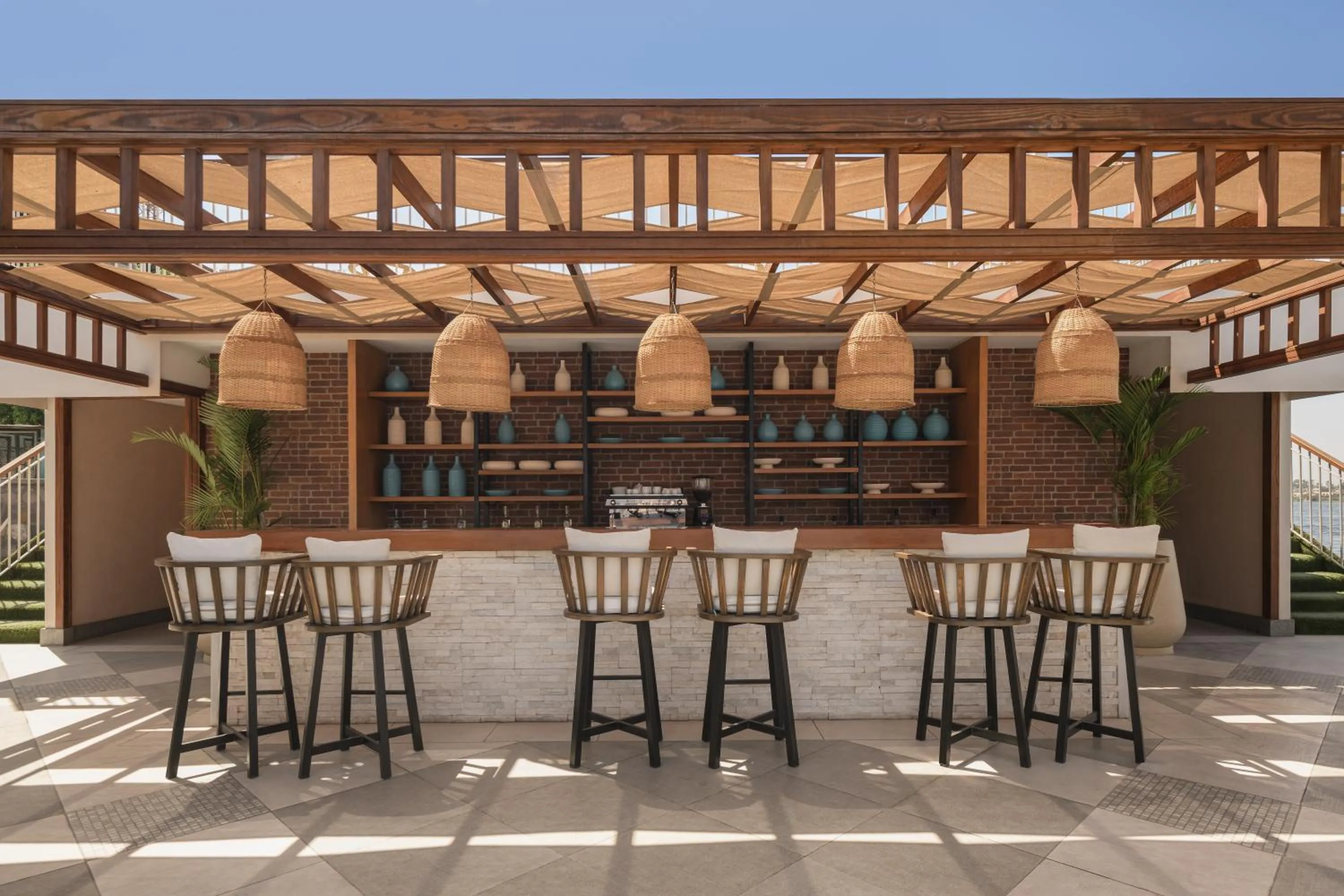 Restaurant/places to eat in Iberotel Luxor