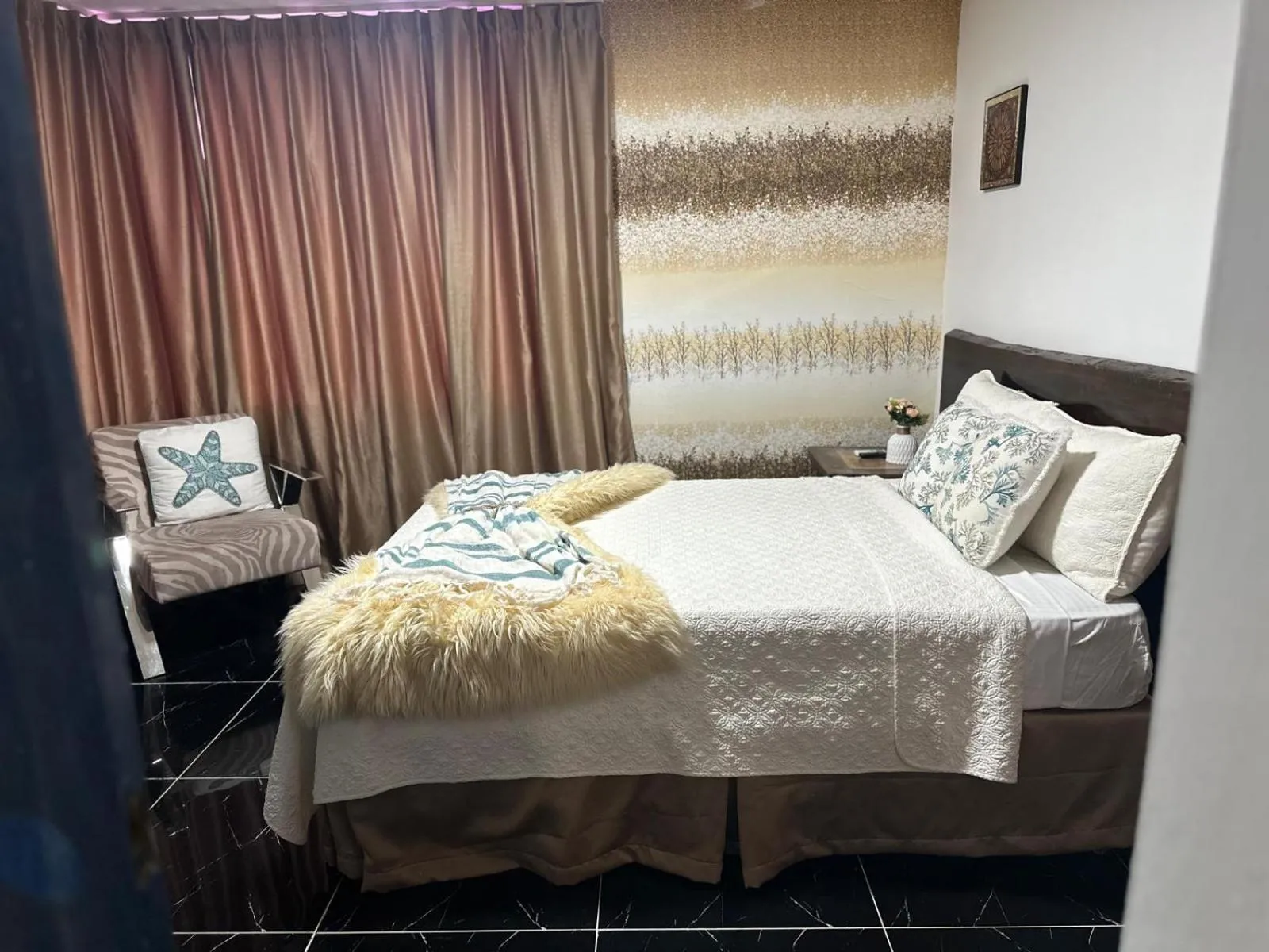 Family Room - single occupancy in Onyx luxury rd
