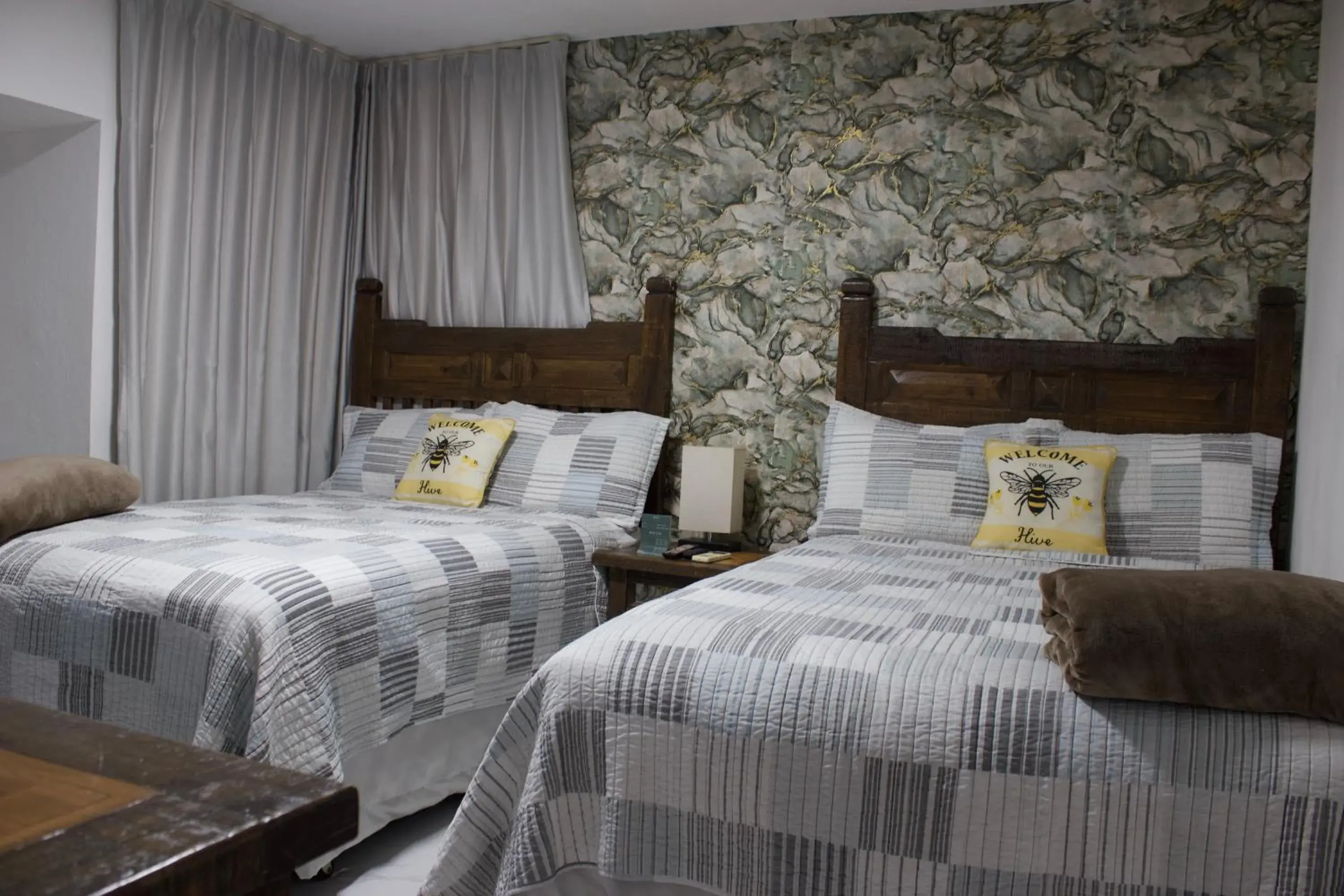 Deluxe Double Room with Two Double Beds - single occupancy in Onyx luxury rd Deluxe Double Room with Two Double Beds - single occupancy in Onyx luxury rd