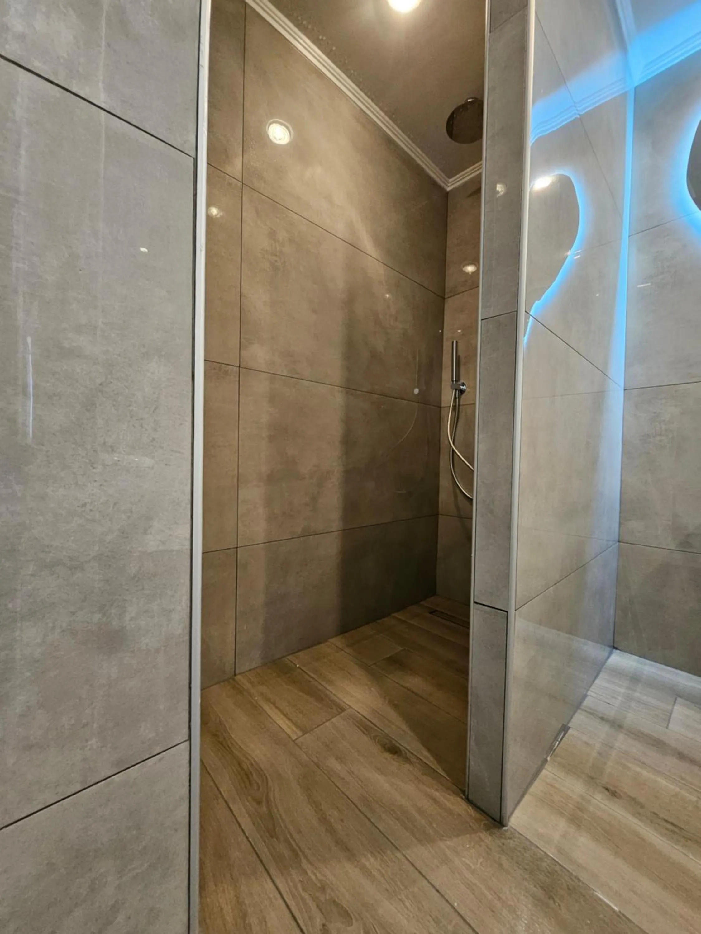 Bathroom in Casa Blue Sarantis