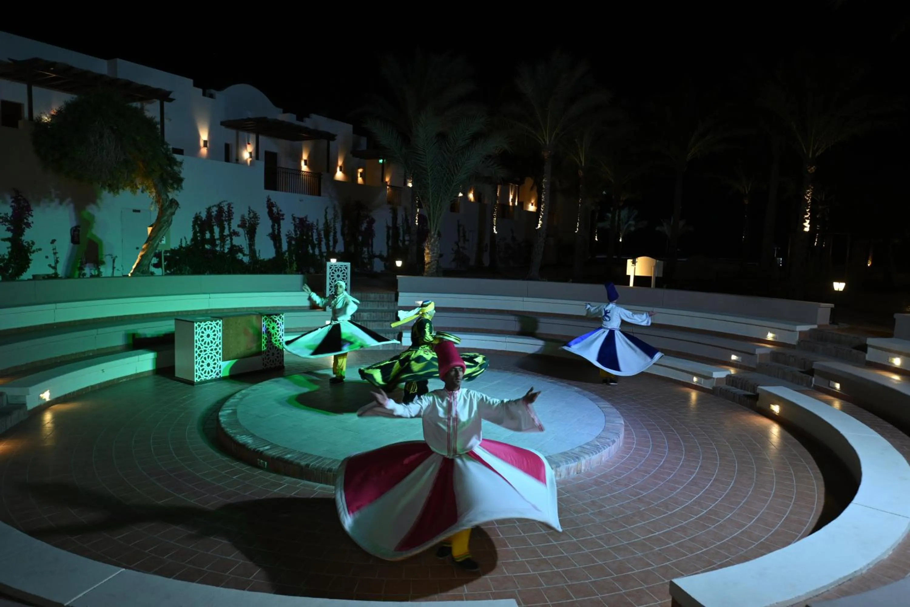 Night in JAZ Dahabeya