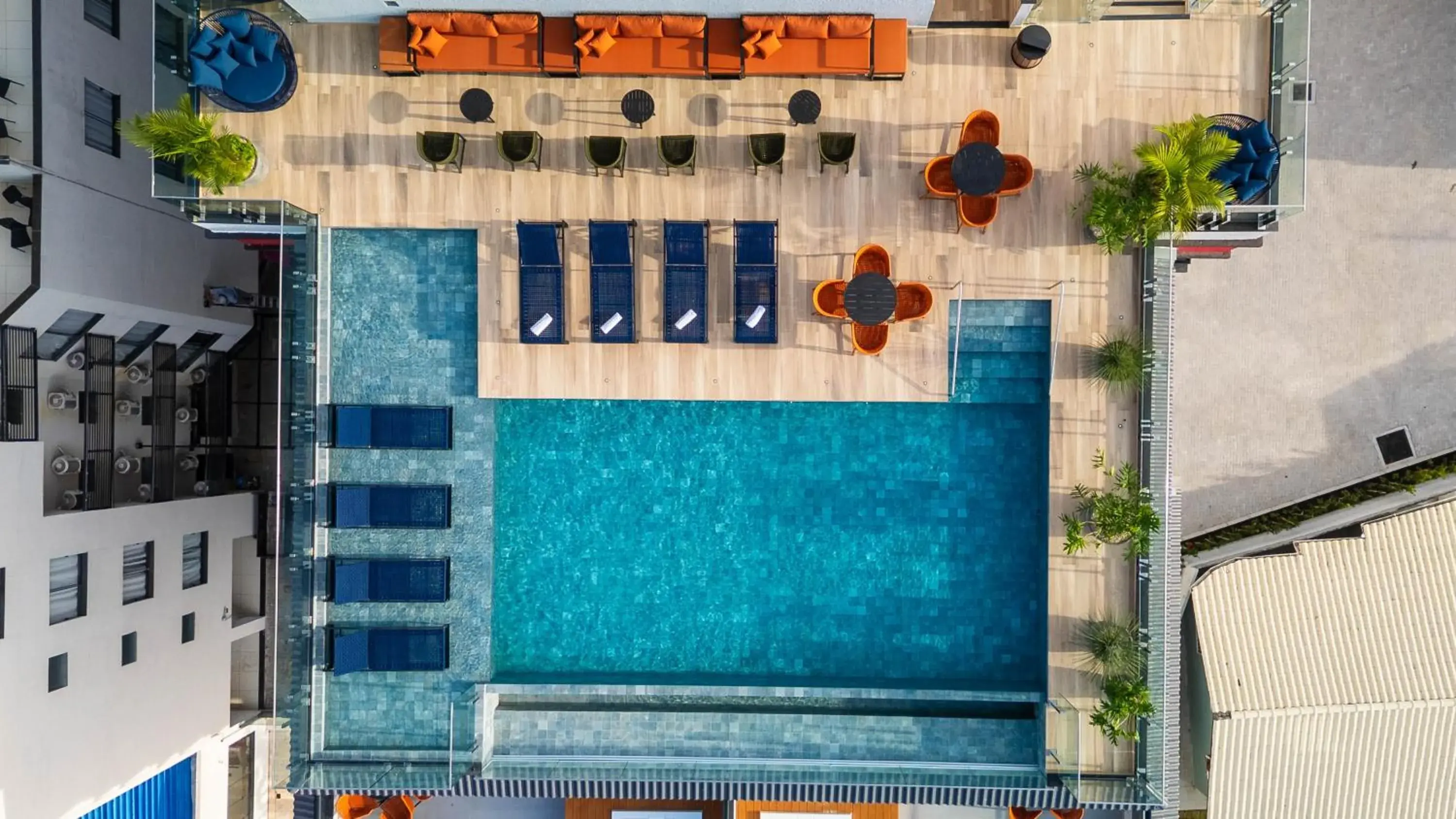 Swimming pool in Ingleses Park Hotel Swimming pool in Ingleses Park Hotel