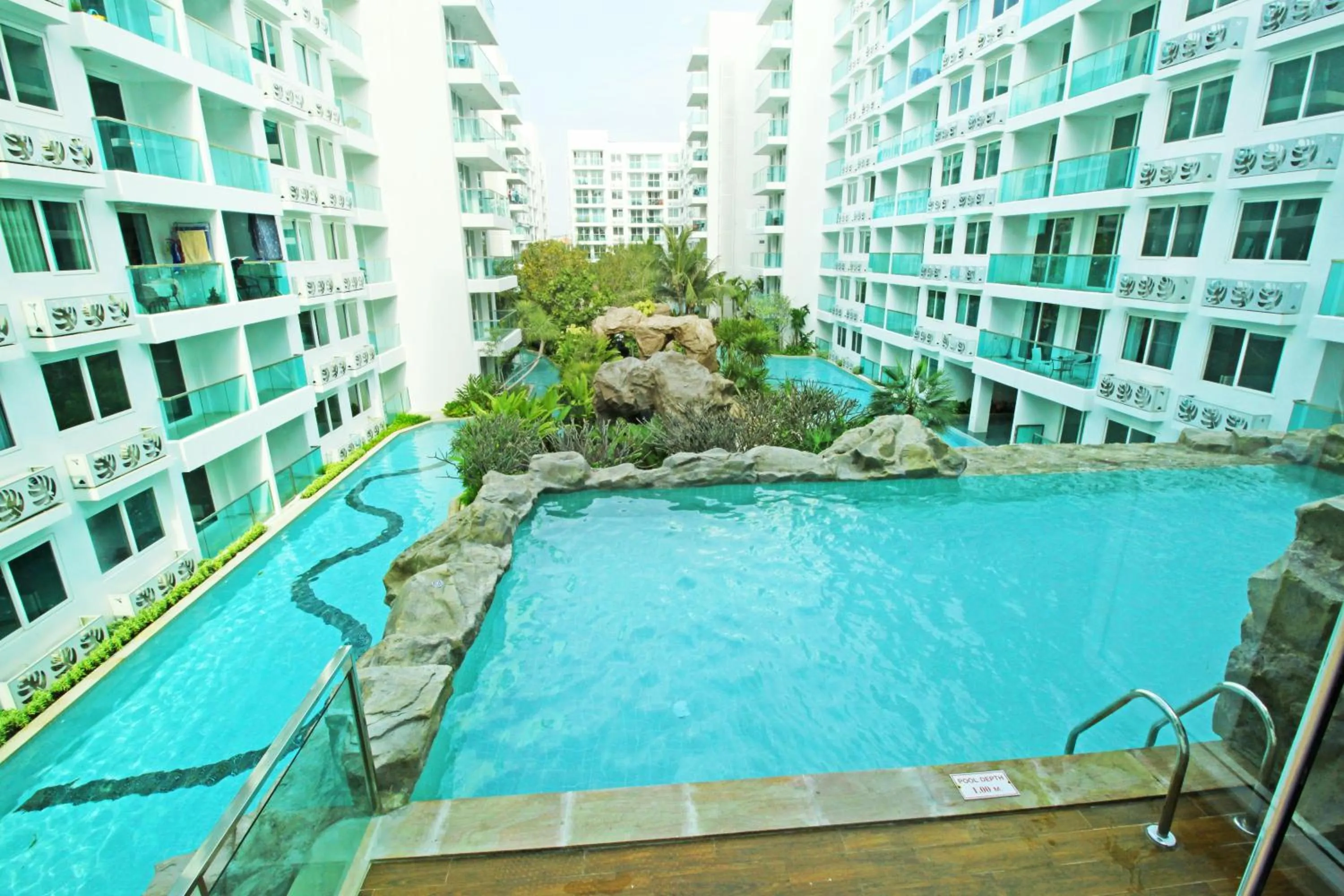 Amazon Residence by Pattaya Sunny Rentals
