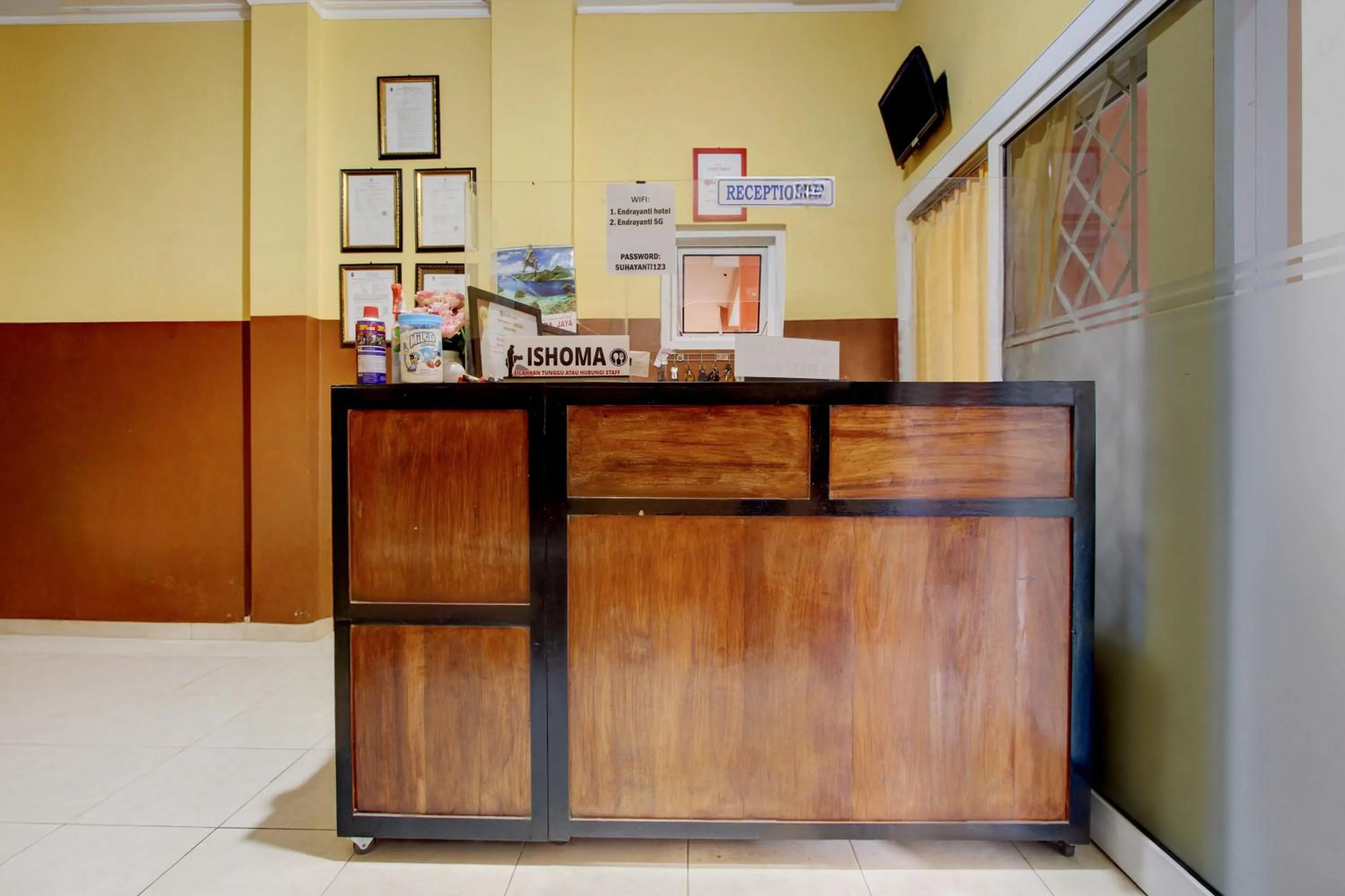 Hotel O near Ahmad Dahlan University formerly Endrayanti Inn