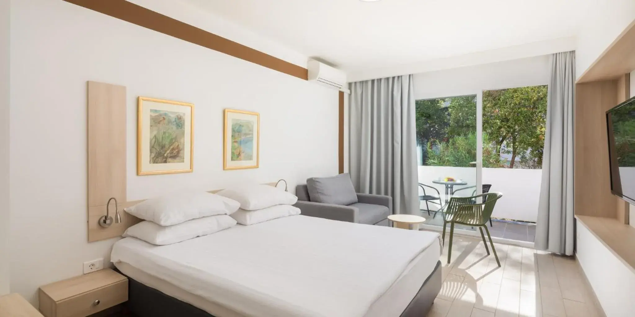 Bedroom, Bed in Bellevue Maradiso Casa by Aminess Bedroom, Bed in Bellevue Maradiso Casa by Aminess