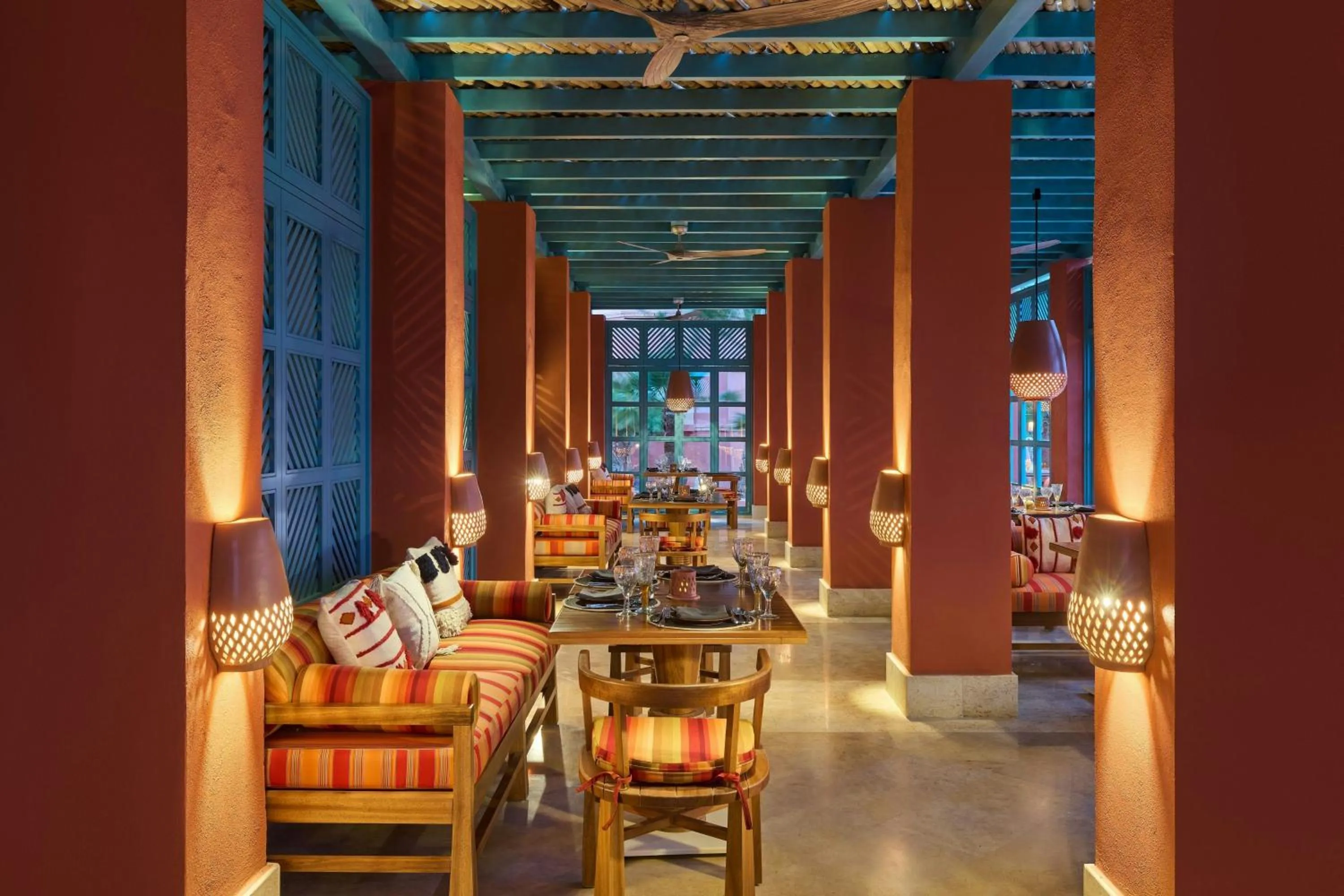 Restaurant/places to eat in Sheraton Miramar Resort El Gouna