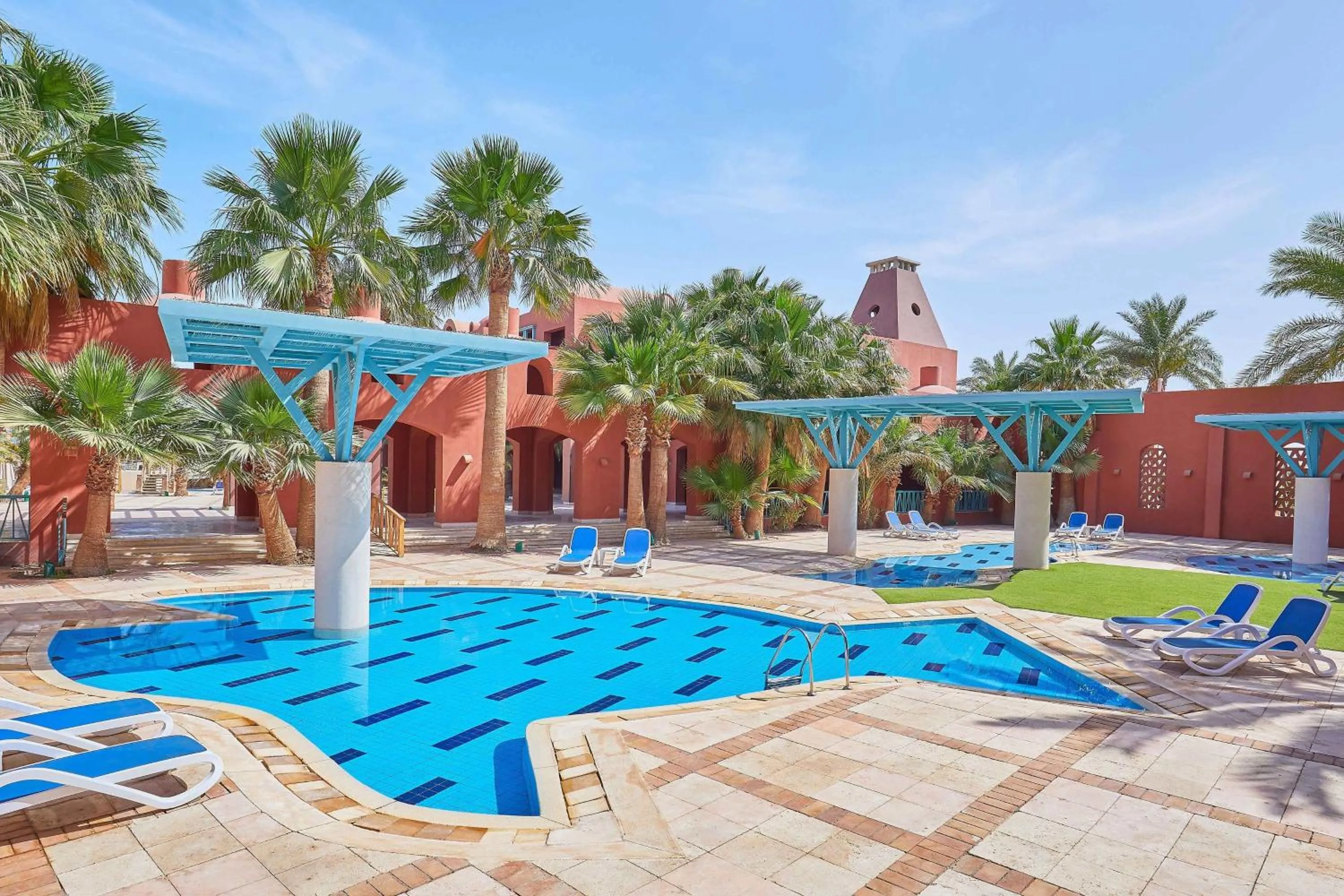 Swimming pool in Sheraton Miramar Resort El Gouna