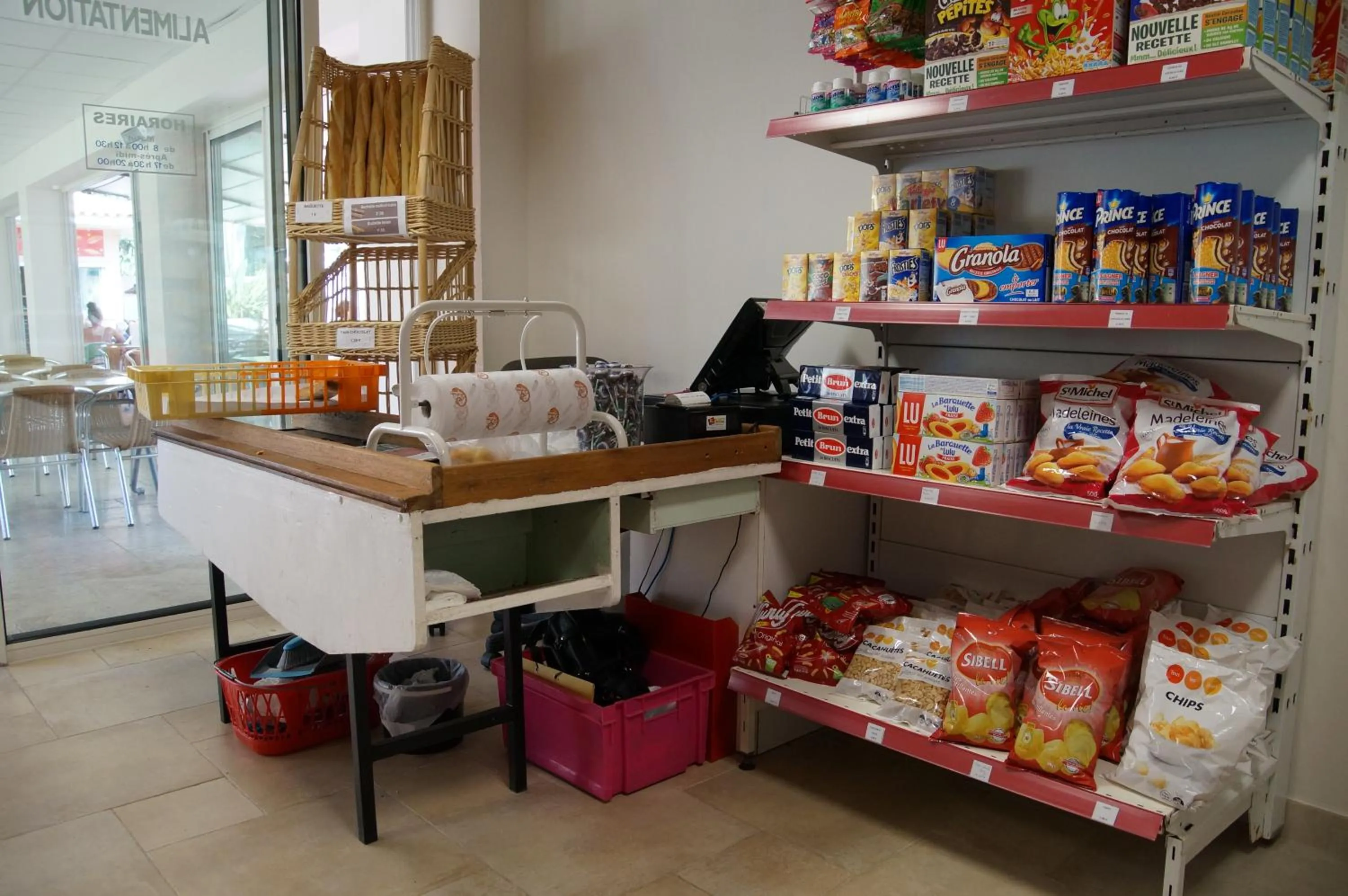 On-site shops in Camping International