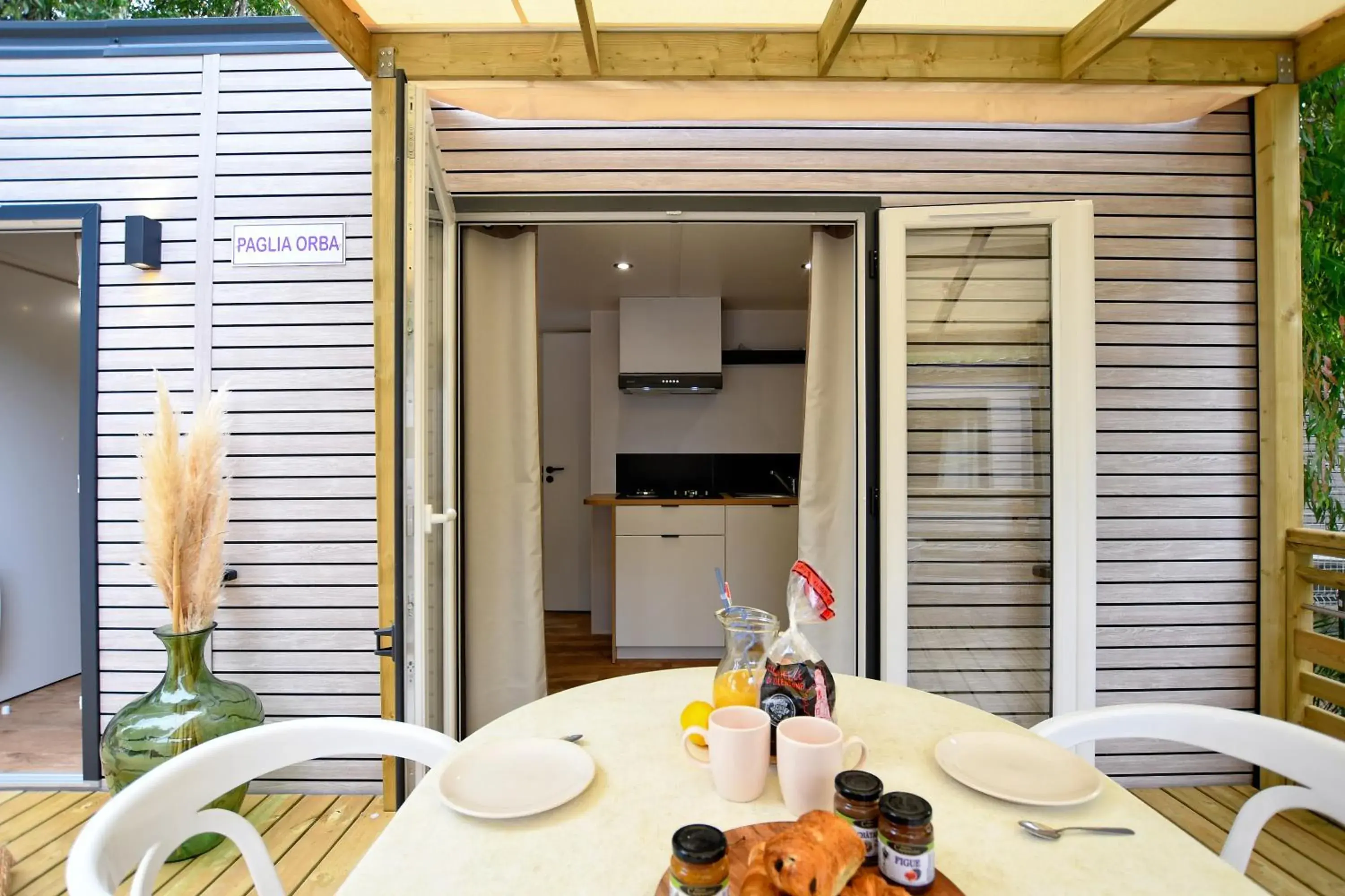 Mobile Home Arinella (4pers, linge compris) in Camping International Mobile Home Arinella (4pers, linge compris) in Camping International