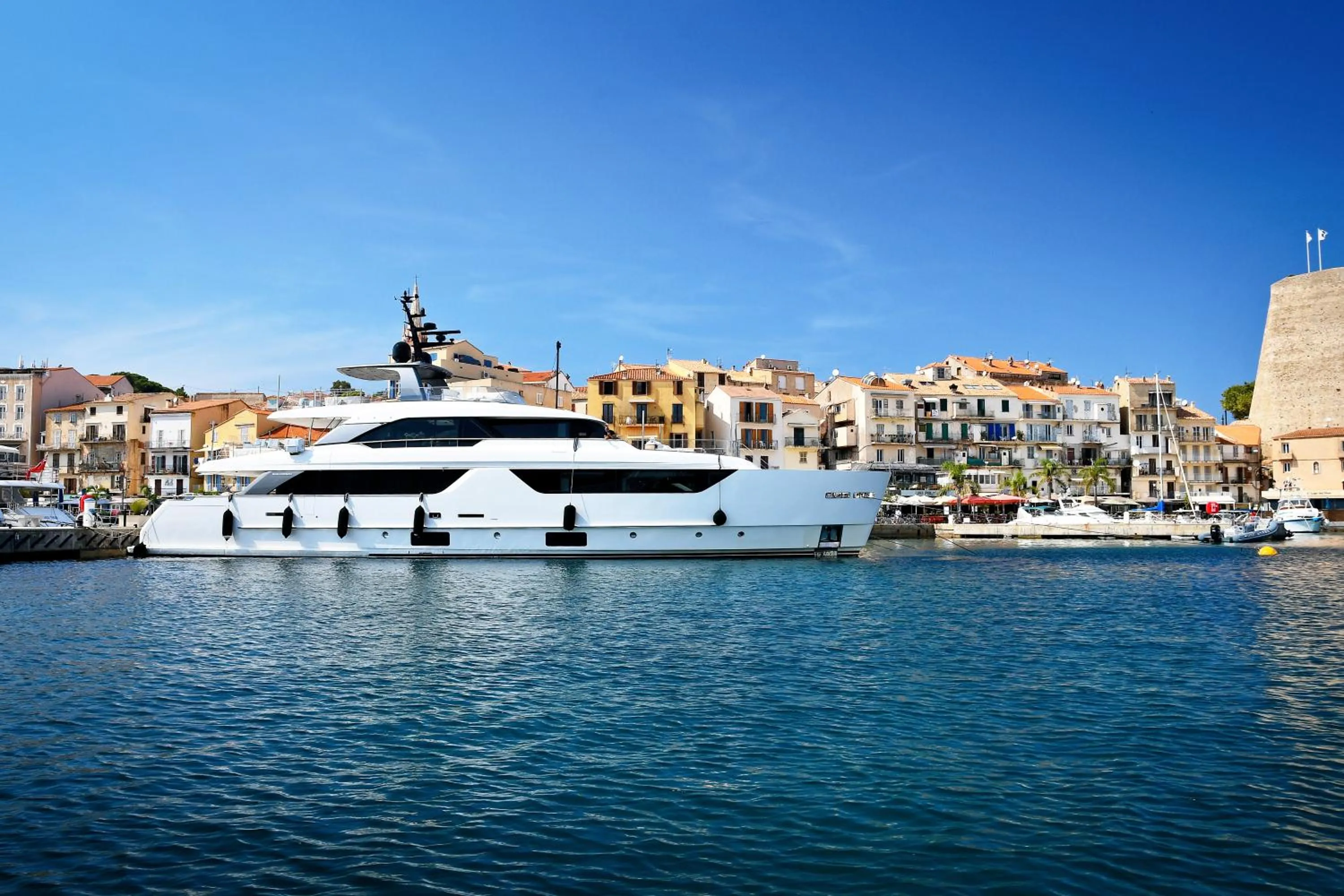 Nearby landmark in Camping International