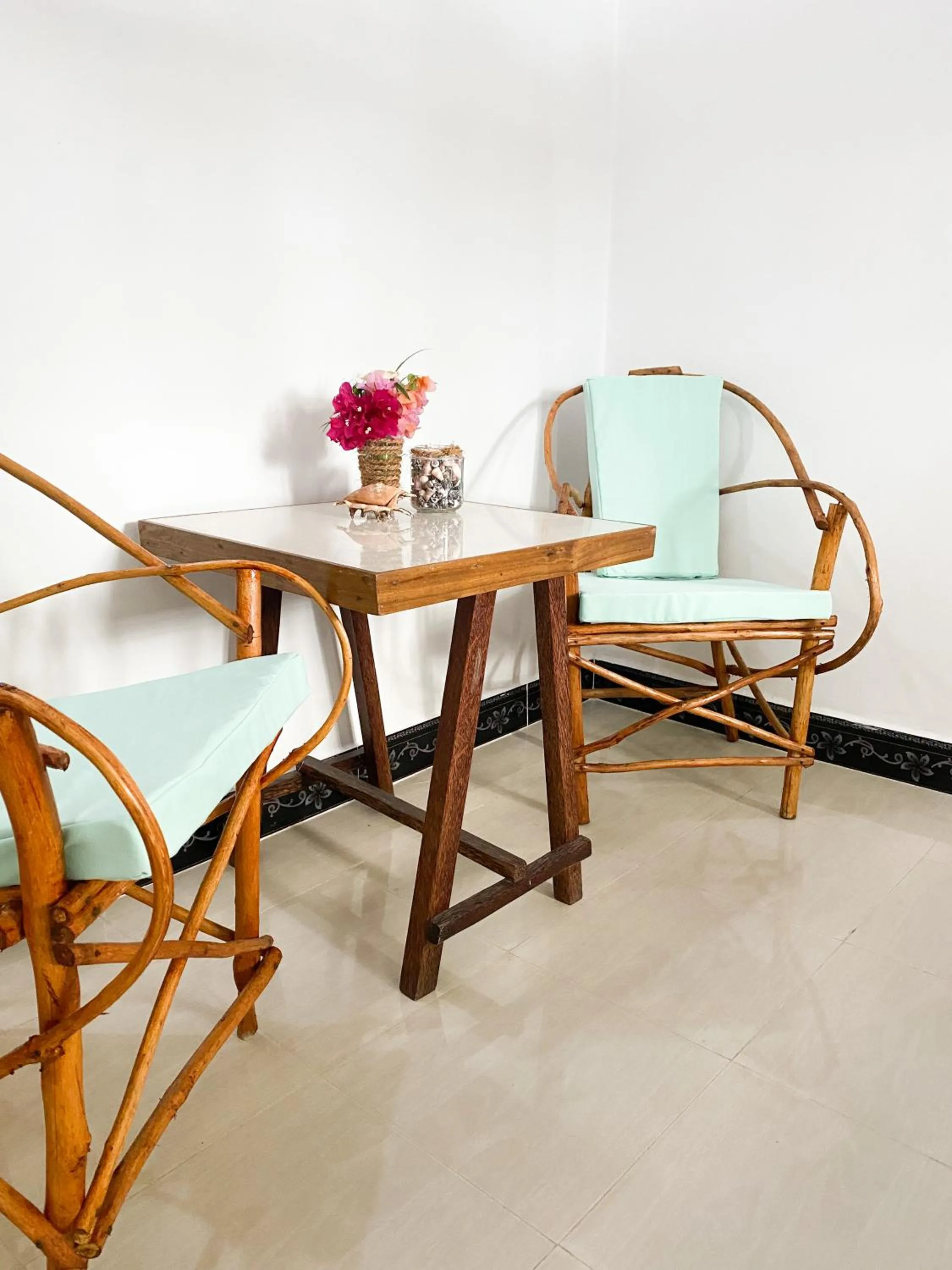 Patio in Lighthouse Guesthouse