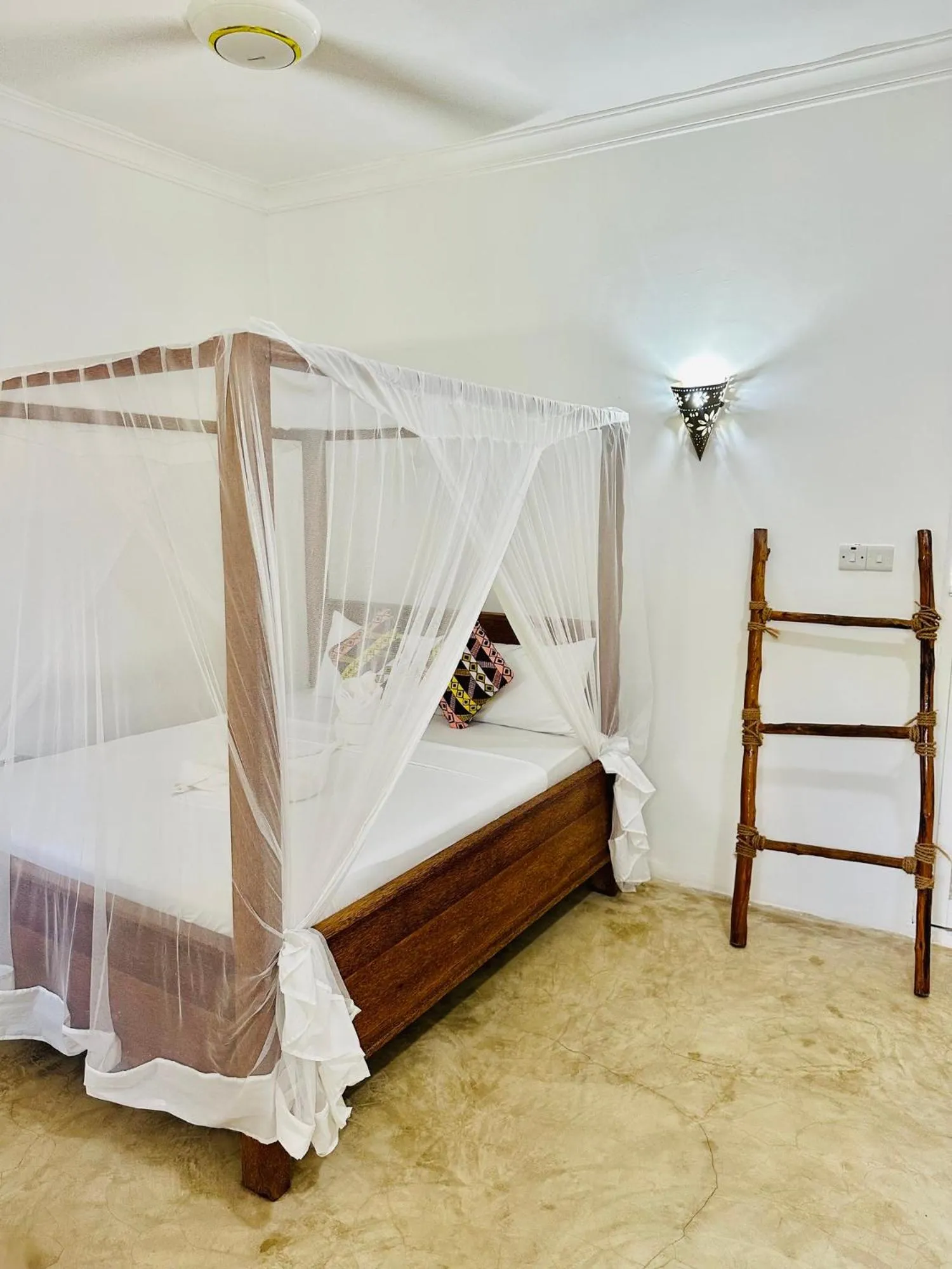 Bed in Lighthouse Guesthouse